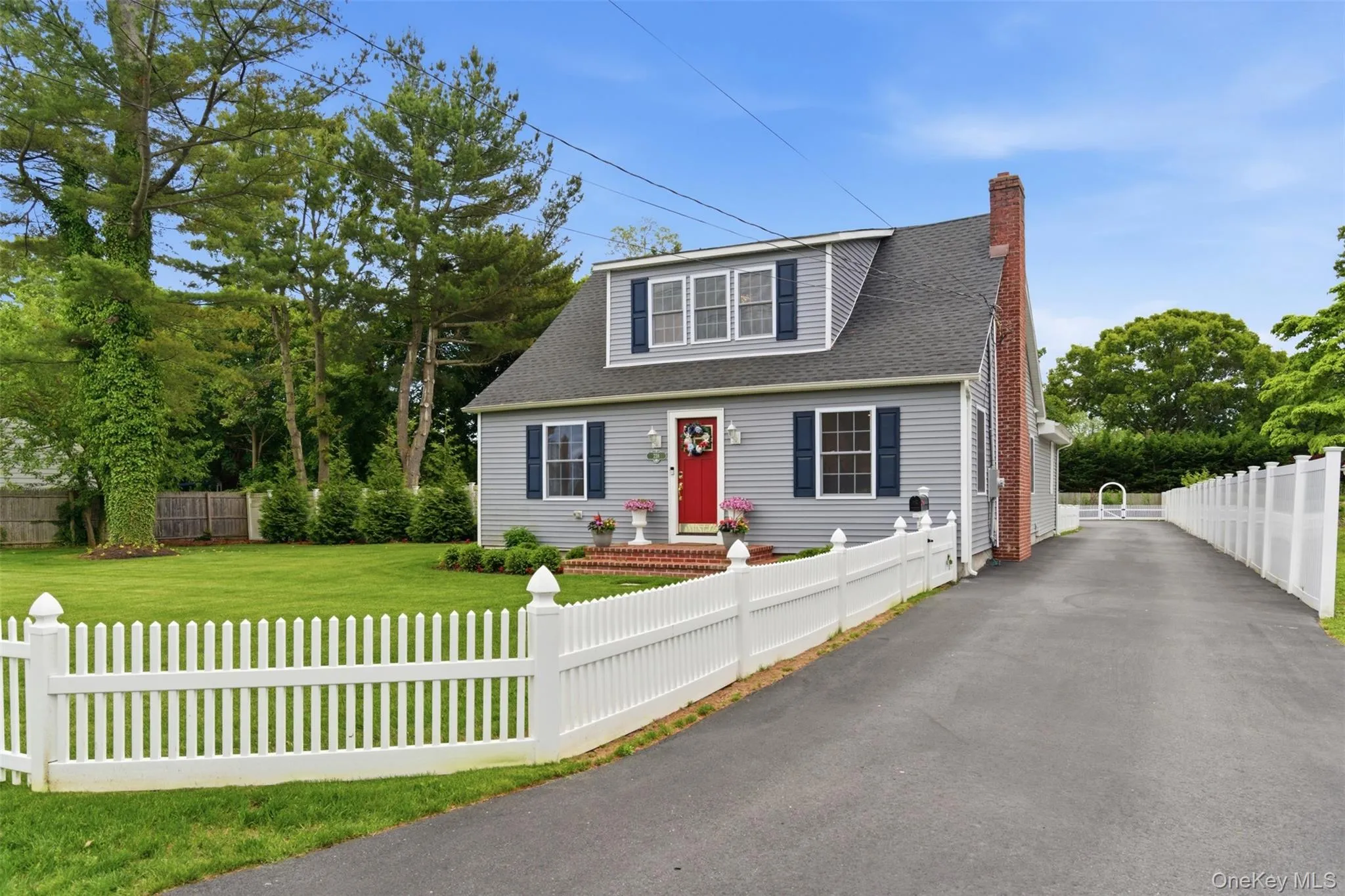 238 Woodlawn Avenue, Smithtown, NY, 5 Bedrooms Bedrooms, 8 Rooms Rooms,2 BathroomsBathrooms,Residential,For Rent,Woodlawn,0,1007352 238 Woodlawn Avenue, Smithtown, NY, 5 Bedrooms Bedrooms, 8 Rooms Rooms,2 BathroomsBathrooms,Residential,For Rent,Woodlawn,0,1007352
