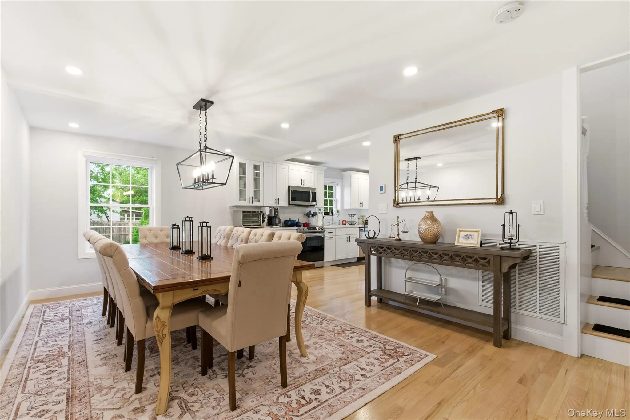 238 Woodlawn Avenue, Smithtown, NY, 5 Bedrooms Bedrooms, 8 Rooms Rooms,2 BathroomsBathrooms,Residential,For Rent,Woodlawn,0,1007352 238 Woodlawn Avenue, Smithtown, NY, 5 Bedrooms Bedrooms, 8 Rooms Rooms,2 BathroomsBathrooms,Residential,For Rent,Woodlawn,0,1007352