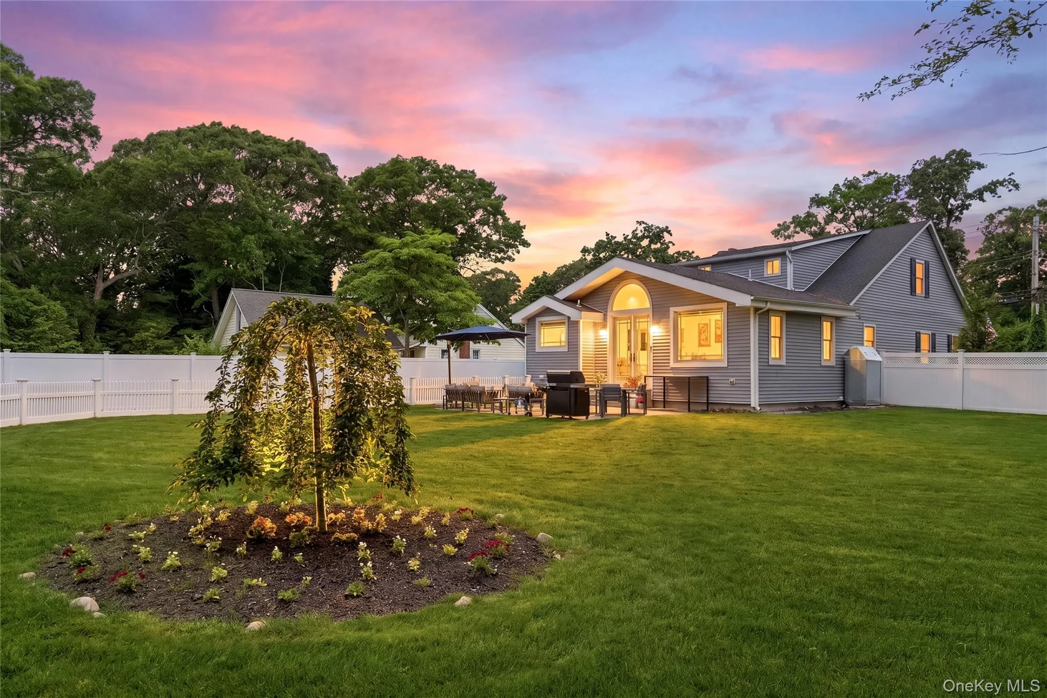 238 Woodlawn Avenue, Smithtown, NY, 5 Bedrooms Bedrooms, 8 Rooms Rooms,2 BathroomsBathrooms,Residential,For Rent,Woodlawn,0,1007352 238 Woodlawn Avenue, Smithtown, NY, 5 Bedrooms Bedrooms, 8 Rooms Rooms,2 BathroomsBathrooms,Residential,For Rent,Woodlawn,0,1007352