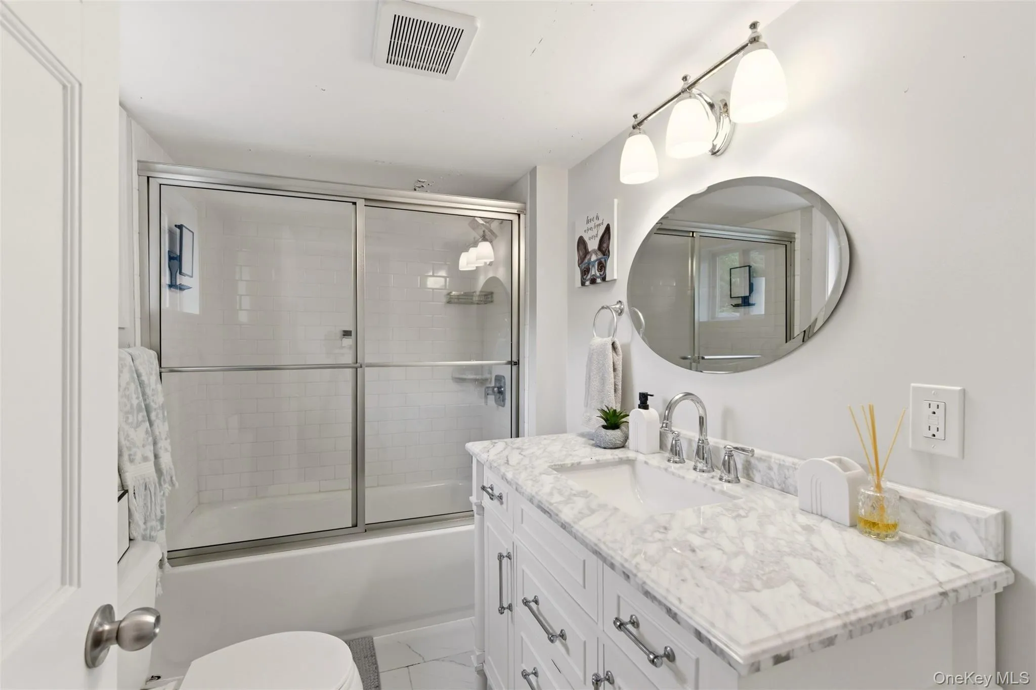 238 Woodlawn Avenue, Smithtown, NY, 5 Bedrooms Bedrooms, 8 Rooms Rooms,2 BathroomsBathrooms,Residential,For Rent,Woodlawn,0,1007352 238 Woodlawn Avenue, Smithtown, NY, 5 Bedrooms Bedrooms, 8 Rooms Rooms,2 BathroomsBathrooms,Residential,For Rent,Woodlawn,0,1007352