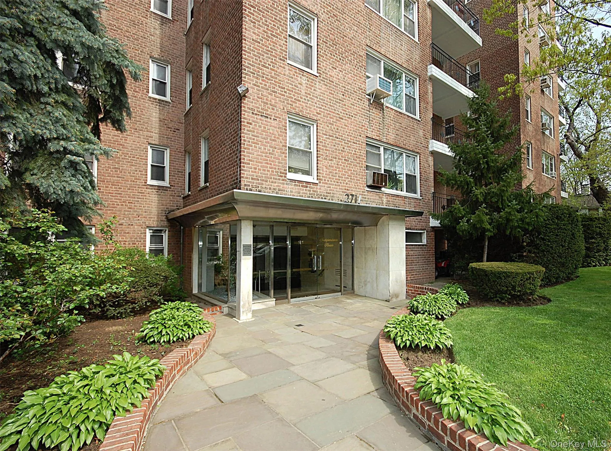 2711 Henry Hudson Parkway, New York, NY, 3 Bedrooms Bedrooms, 5 Rooms Rooms,2 BathroomsBathrooms,Residential,For Rent,Henry Hudson,0,1007354 2711 Henry Hudson Parkway, New York, NY, 3 Bedrooms Bedrooms, 5 Rooms Rooms,2 BathroomsBathrooms,Residential,For Rent,Henry Hudson,0,1007354