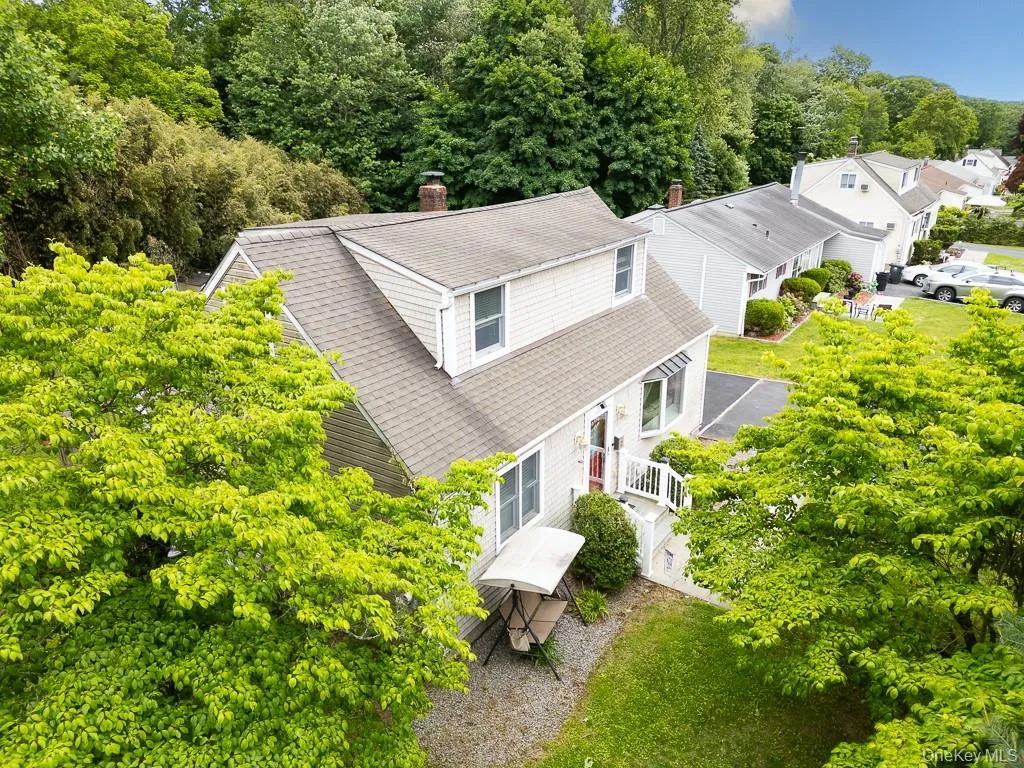 22 Oakbrook Road, Ossining, NY, 4 Bedrooms Bedrooms, 10 Rooms Rooms,3 BathroomsBathrooms,Residential,For Rent,Oakbrook,0,1007357 22 Oakbrook Road, Ossining, NY, 4 Bedrooms Bedrooms, 10 Rooms Rooms,3 BathroomsBathrooms,Residential,For Rent,Oakbrook,0,1007357