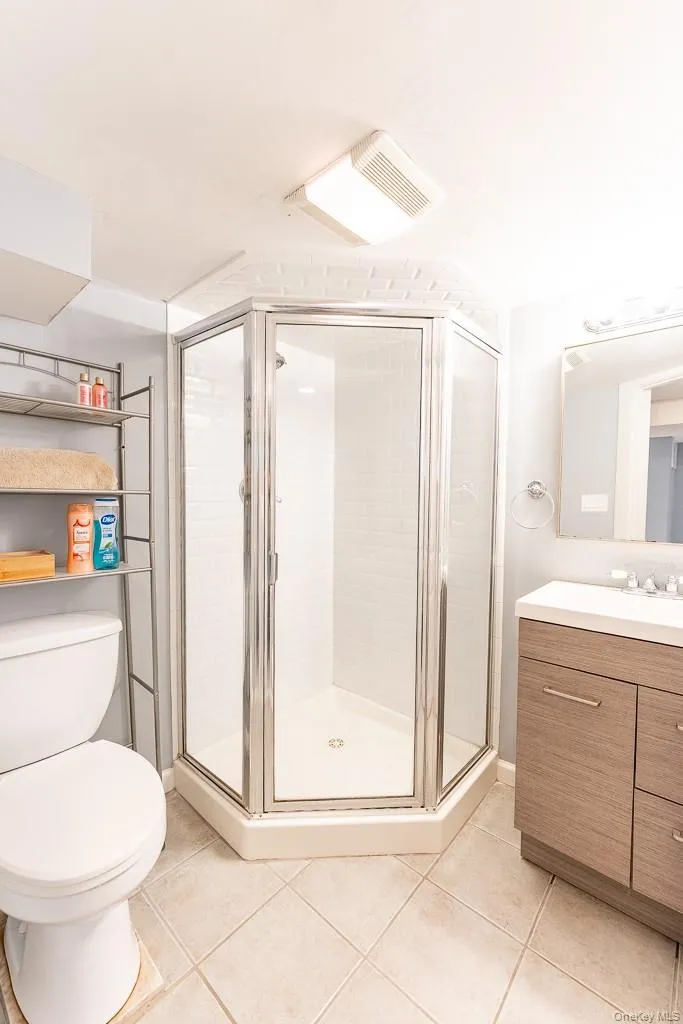 22 Oakbrook Road, Ossining, NY, 4 Bedrooms Bedrooms, 10 Rooms Rooms,3 BathroomsBathrooms,Residential,For Rent,Oakbrook,0,1007357 22 Oakbrook Road, Ossining, NY, 4 Bedrooms Bedrooms, 10 Rooms Rooms,3 BathroomsBathrooms,Residential,For Rent,Oakbrook,0,1007357