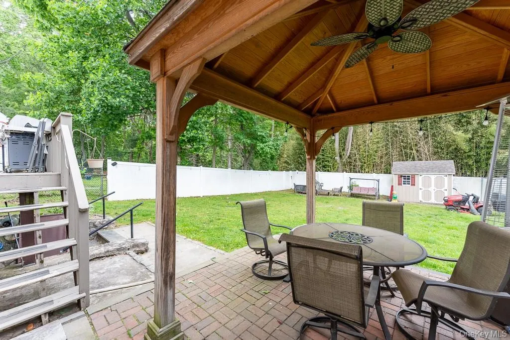 22 Oakbrook Road, Ossining, NY, 4 Bedrooms Bedrooms, 10 Rooms Rooms,3 BathroomsBathrooms,Residential,For Rent,Oakbrook,0,1007357 22 Oakbrook Road, Ossining, NY, 4 Bedrooms Bedrooms, 10 Rooms Rooms,3 BathroomsBathrooms,Residential,For Rent,Oakbrook,0,1007357