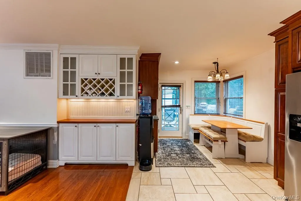 22 Oakbrook Road, Ossining, NY, 4 Bedrooms Bedrooms, 10 Rooms Rooms,3 BathroomsBathrooms,Residential,For Rent,Oakbrook,0,1007357 22 Oakbrook Road, Ossining, NY, 4 Bedrooms Bedrooms, 10 Rooms Rooms,3 BathroomsBathrooms,Residential,For Rent,Oakbrook,0,1007357