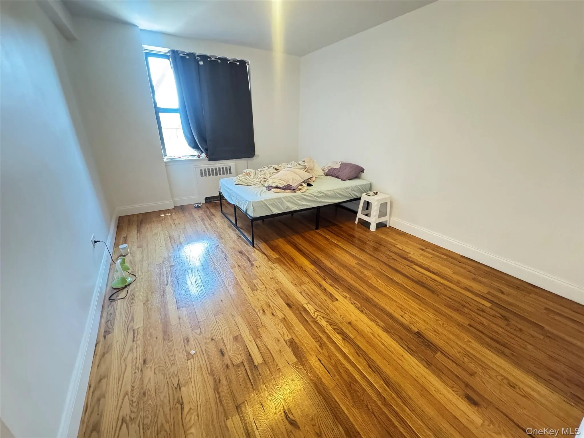 144-46 38th Avenue, New York, NY, 2 Bedrooms Bedrooms, 4 Rooms Rooms,1 BathroomBathrooms,Residential,For Rent,38th,0,1007358 144-46 38th Avenue, New York, NY, 2 Bedrooms Bedrooms, 4 Rooms Rooms,1 BathroomBathrooms,Residential,For Rent,38th,0,1007358