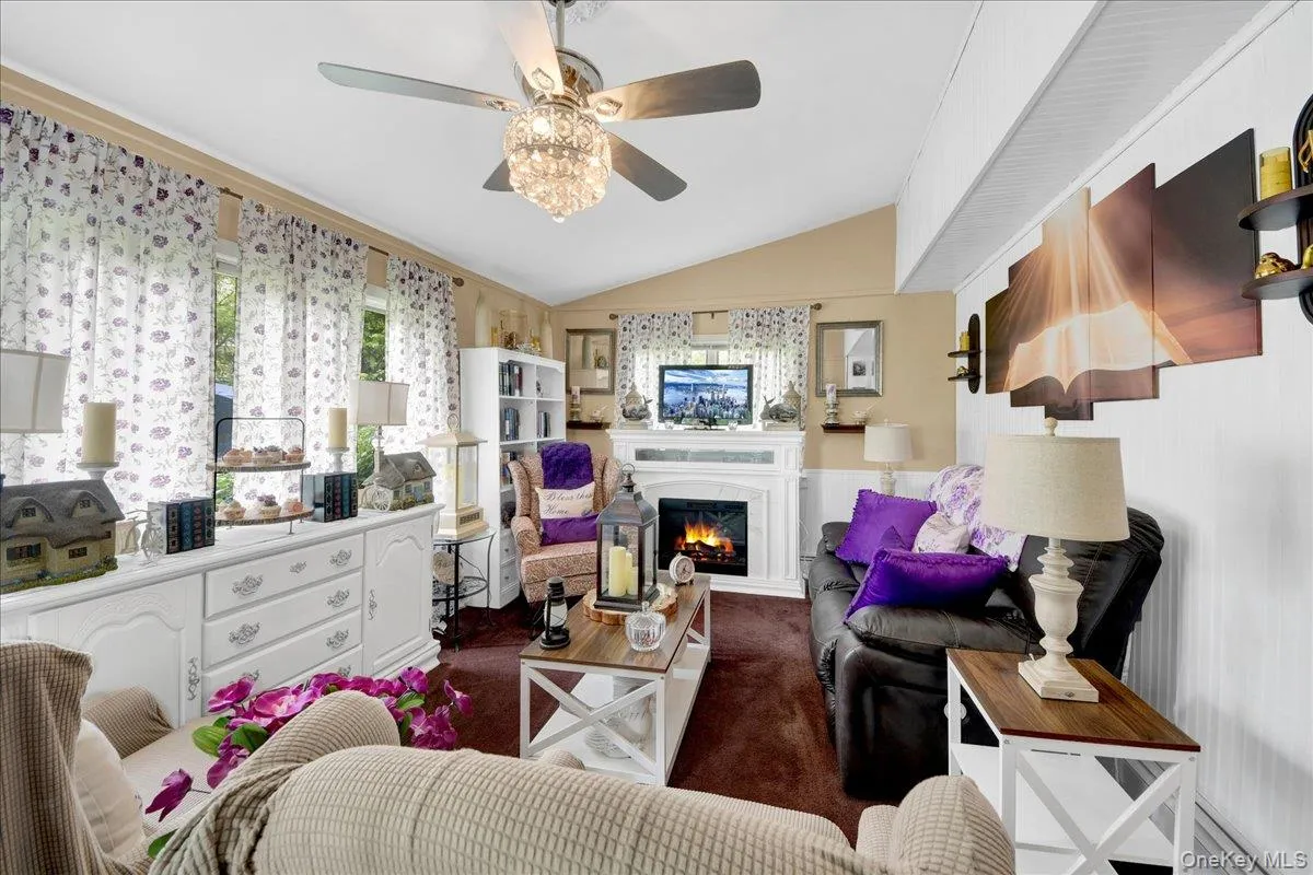 5 Rowell Lane, Wappinger, NY, 4 Bedrooms Bedrooms, 9 Rooms Rooms,2 BathroomsBathrooms,Residential,For Rent,Rowell,0,1007359 5 Rowell Lane, Wappinger, NY, 4 Bedrooms Bedrooms, 9 Rooms Rooms,2 BathroomsBathrooms,Residential,For Rent,Rowell,0,1007359