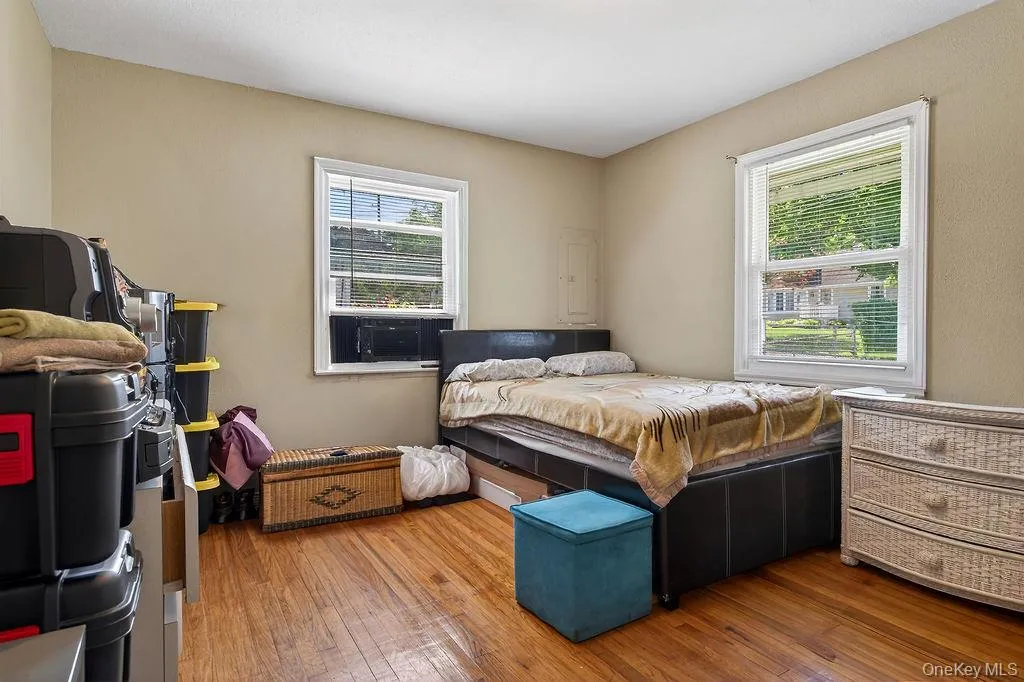 27 Tomahawk Drive, Greenburgh, NY, 3 Bedrooms Bedrooms, 8 Rooms Rooms,2 BathroomsBathrooms,Residential,For Rent,Tomahawk,0,1007360 27 Tomahawk Drive, Greenburgh, NY, 3 Bedrooms Bedrooms, 8 Rooms Rooms,2 BathroomsBathrooms,Residential,For Rent,Tomahawk,0,1007360