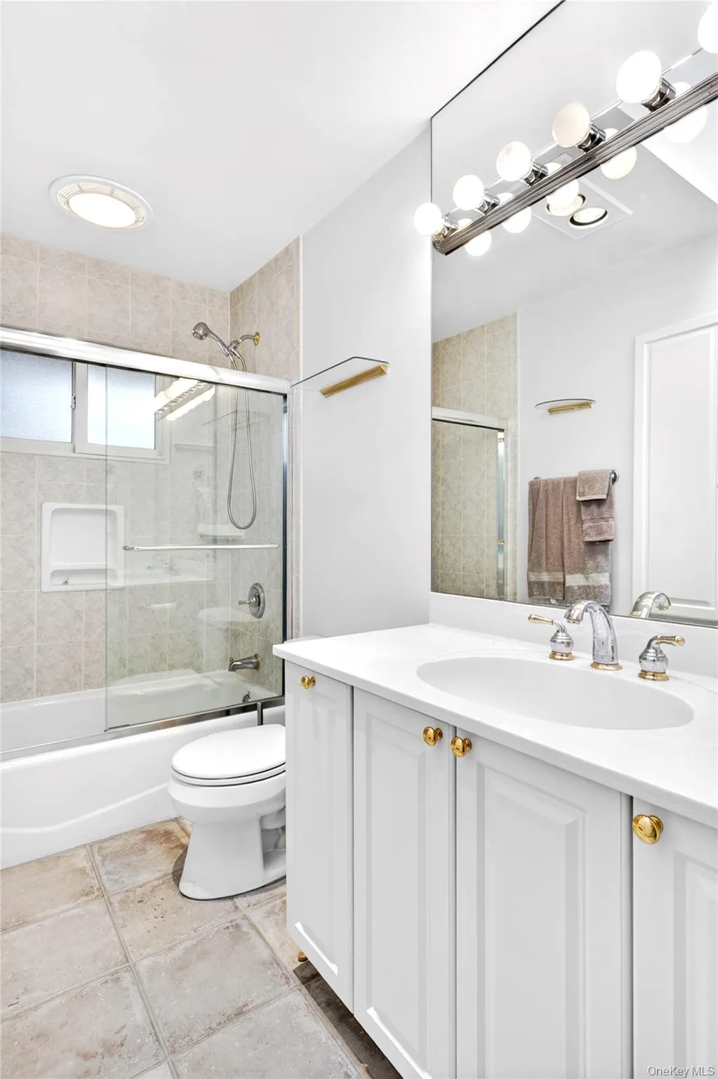 354 Terrace Avenue, Hempstead, NY, 3 Bedrooms Bedrooms, 7 Rooms Rooms,2 BathroomsBathrooms,Residential,For Rent,Terrace,0,1007364 354 Terrace Avenue, Hempstead, NY, 3 Bedrooms Bedrooms, 7 Rooms Rooms,2 BathroomsBathrooms,Residential,For Rent,Terrace,0,1007364