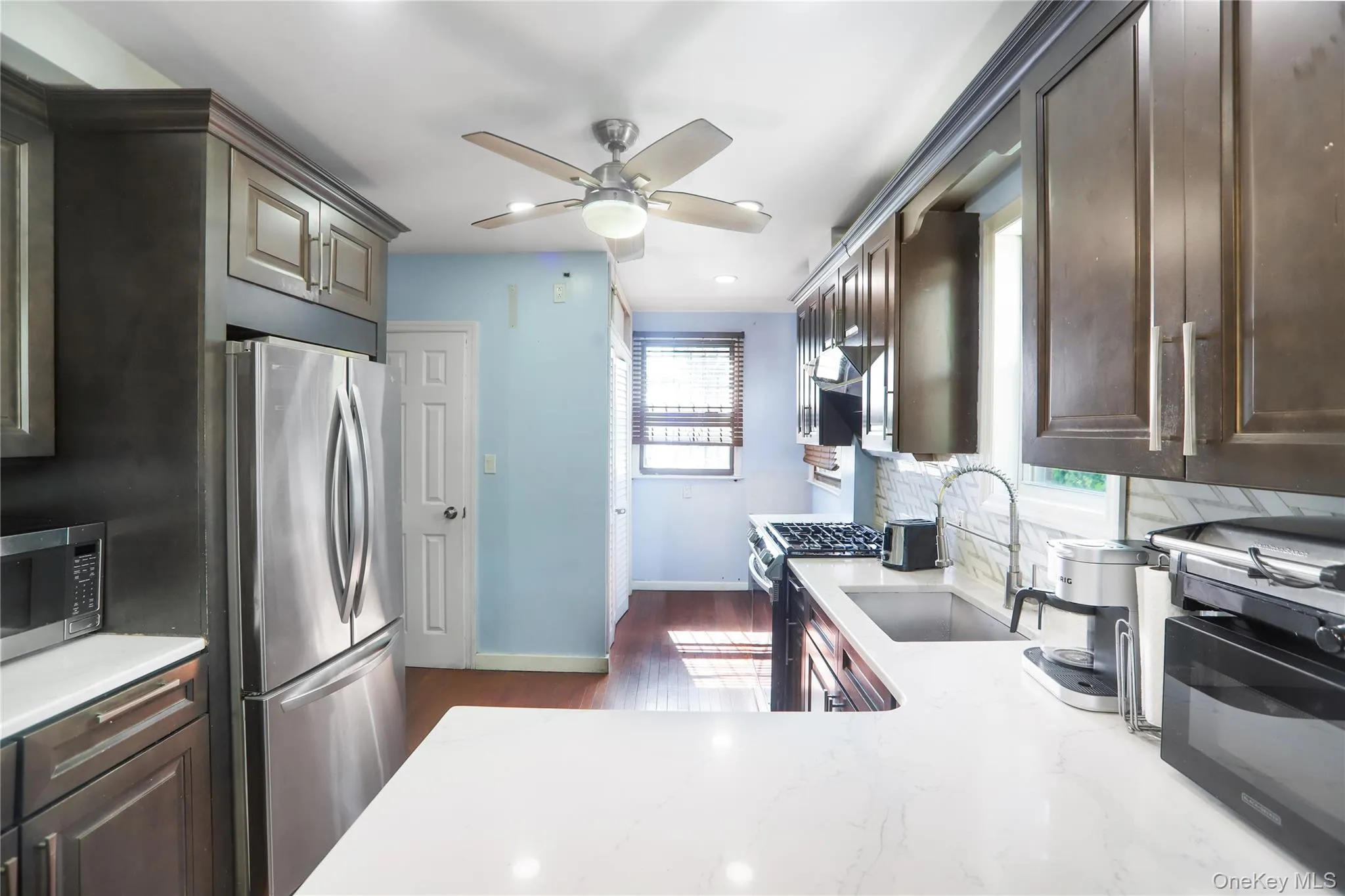 11541 222nd Street, New York, NY, 3 Bedrooms Bedrooms, 6 Rooms Rooms,2 BathroomsBathrooms,Residential,For Rent,222nd,0,1007366 11541 222nd Street, New York, NY, 3 Bedrooms Bedrooms, 6 Rooms Rooms,2 BathroomsBathrooms,Residential,For Rent,222nd,0,1007366