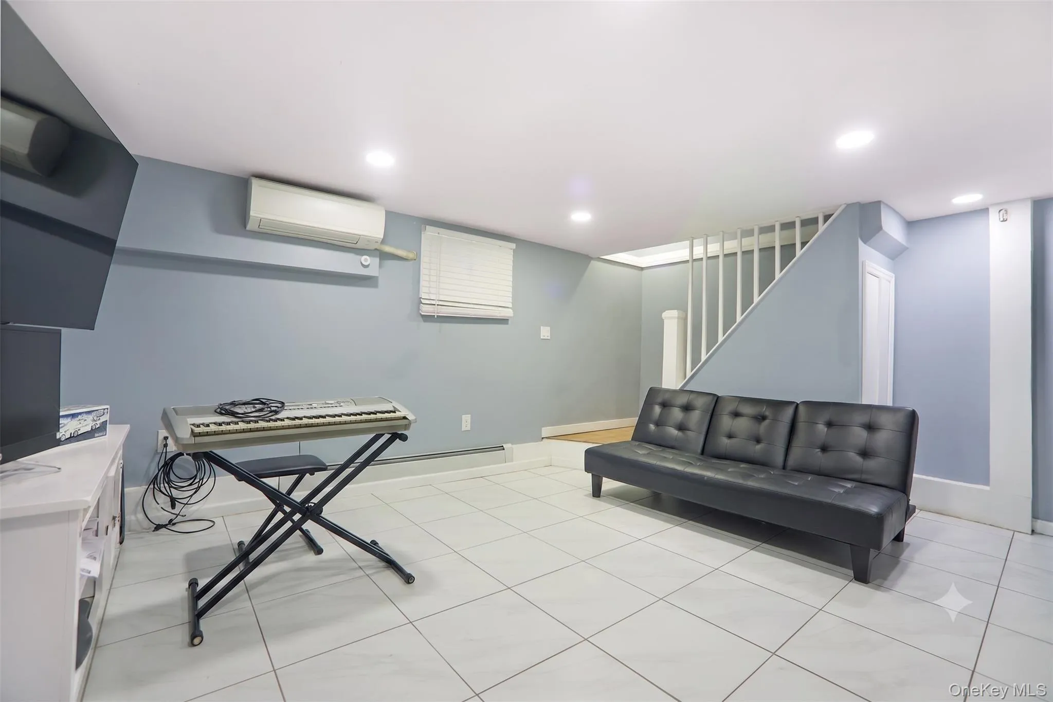 11541 222nd Street, New York, NY, 3 Bedrooms Bedrooms, 6 Rooms Rooms,2 BathroomsBathrooms,Residential,For Rent,222nd,0,1007366 11541 222nd Street, New York, NY, 3 Bedrooms Bedrooms, 6 Rooms Rooms,2 BathroomsBathrooms,Residential,For Rent,222nd,0,1007366
