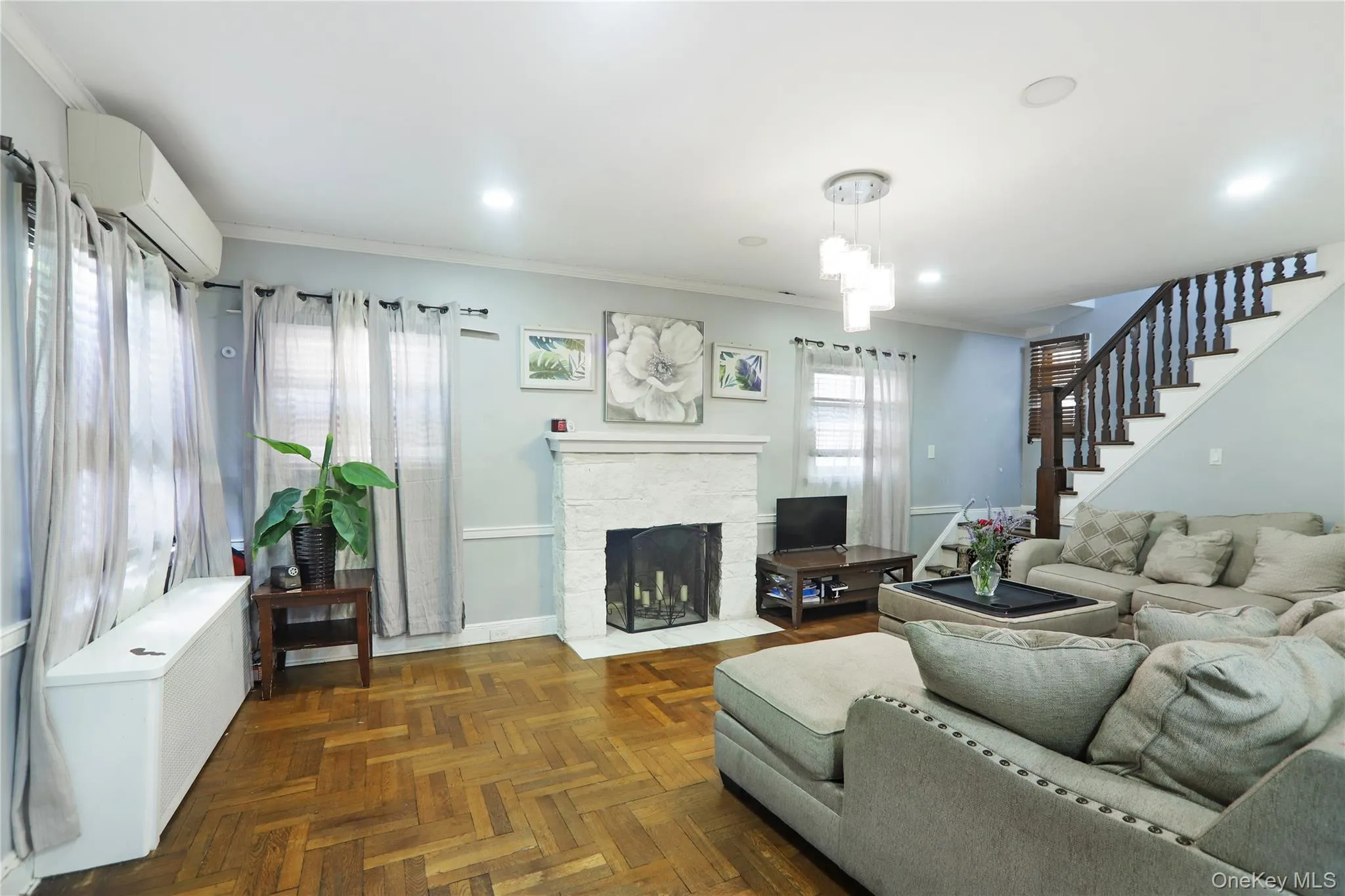 11541 222nd Street, New York, NY, 3 Bedrooms Bedrooms, 6 Rooms Rooms,2 BathroomsBathrooms,Residential,For Rent,222nd,0,1007366 11541 222nd Street, New York, NY, 3 Bedrooms Bedrooms, 6 Rooms Rooms,2 BathroomsBathrooms,Residential,For Rent,222nd,0,1007366