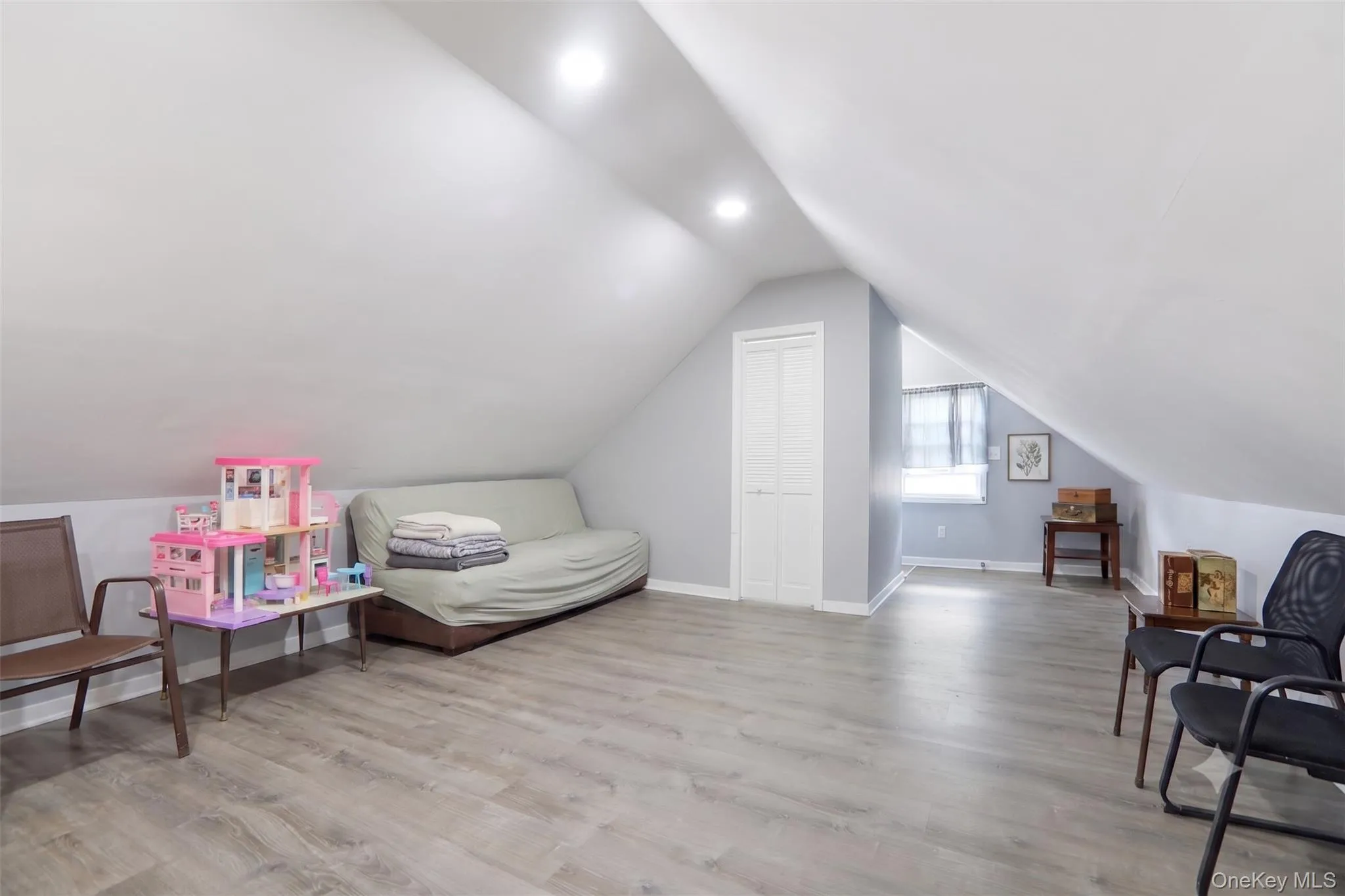 11541 222nd Street, New York, NY, 3 Bedrooms Bedrooms, 6 Rooms Rooms,2 BathroomsBathrooms,Residential,For Rent,222nd,0,1007366 11541 222nd Street, New York, NY, 3 Bedrooms Bedrooms, 6 Rooms Rooms,2 BathroomsBathrooms,Residential,For Rent,222nd,0,1007366