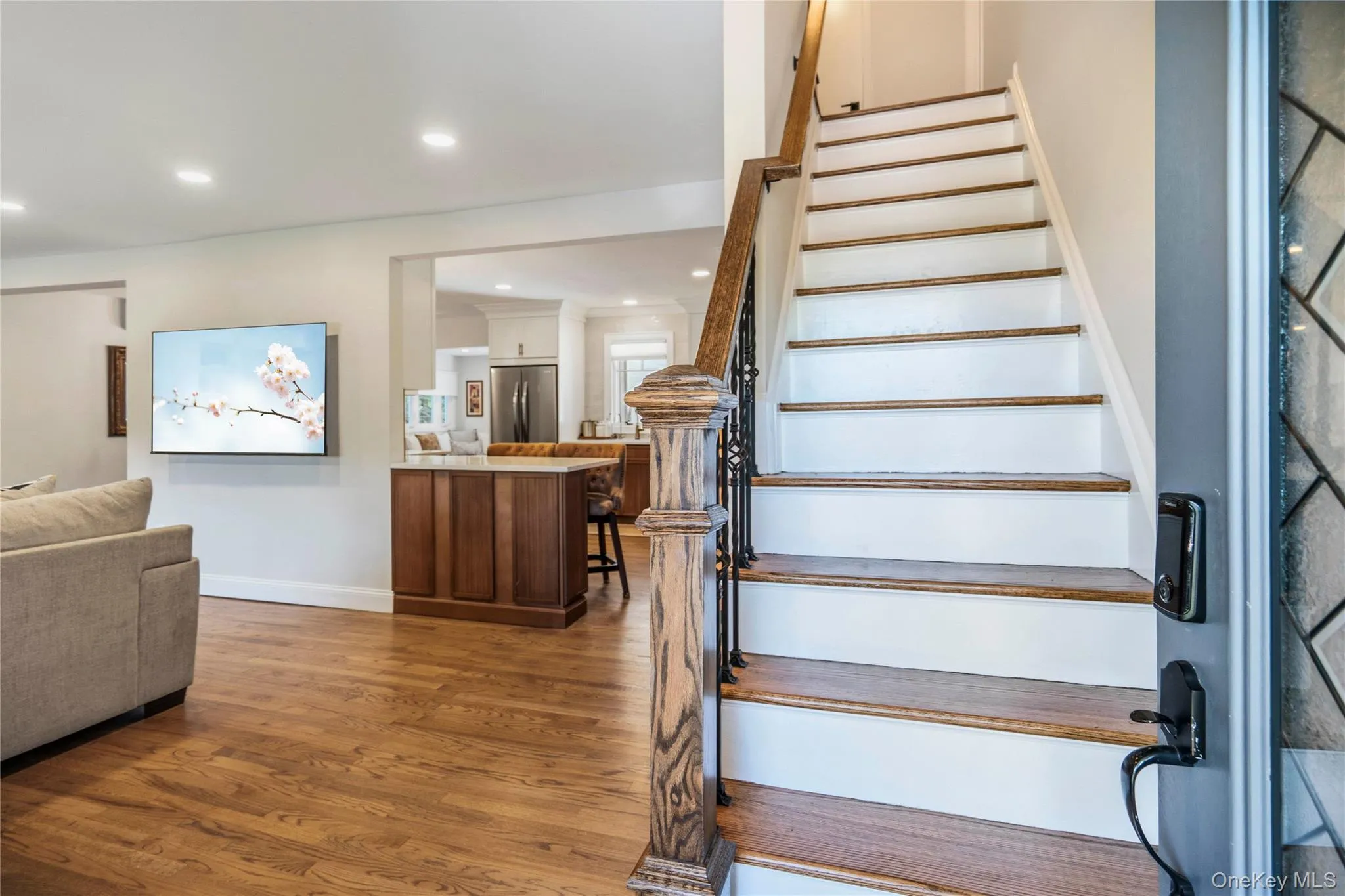 434 Main Street, Huntington, NY, 5 Bedrooms Bedrooms, 9 Rooms Rooms,3 BathroomsBathrooms,Residential,For Rent,Main,0,1007370 434 Main Street, Huntington, NY, 5 Bedrooms Bedrooms, 9 Rooms Rooms,3 BathroomsBathrooms,Residential,For Rent,Main,0,1007370