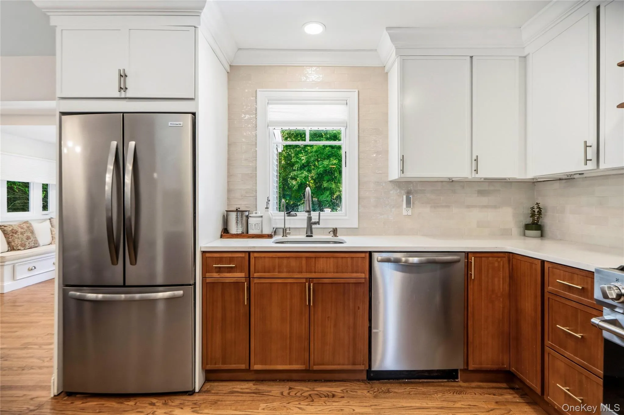 434 Main Street, Huntington, NY, 5 Bedrooms Bedrooms, 9 Rooms Rooms,3 BathroomsBathrooms,Residential,For Rent,Main,0,1007370 434 Main Street, Huntington, NY, 5 Bedrooms Bedrooms, 9 Rooms Rooms,3 BathroomsBathrooms,Residential,For Rent,Main,0,1007370