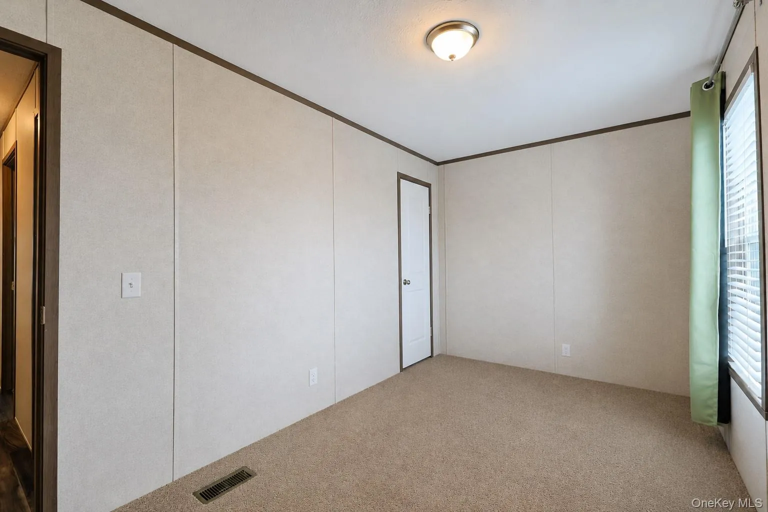 34 Windward Way, Stony Point, NY, 3 Bedrooms Bedrooms, 7 Rooms Rooms,2 BathroomsBathrooms,Residential,For Rent,Windward,0,1007372 34 Windward Way, Stony Point, NY, 3 Bedrooms Bedrooms, 7 Rooms Rooms,2 BathroomsBathrooms,Residential,For Rent,Windward,0,1007372