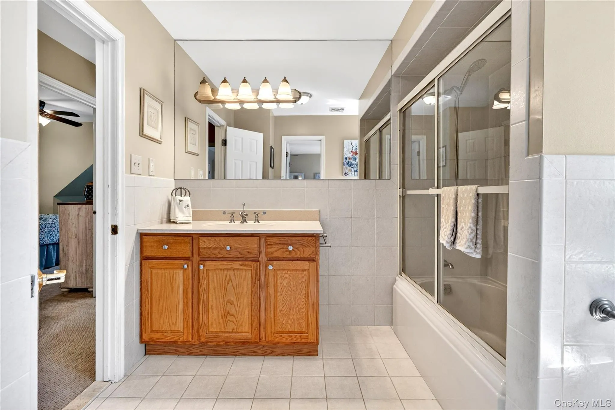 10 Edsall Avenue, Clarkstown, NY, 5 Bedrooms Bedrooms, 12 Rooms Rooms,2 BathroomsBathrooms,Residential,For Rent,Edsall,0,1007374 10 Edsall Avenue, Clarkstown, NY, 5 Bedrooms Bedrooms, 12 Rooms Rooms,2 BathroomsBathrooms,Residential,For Rent,Edsall,0,1007374