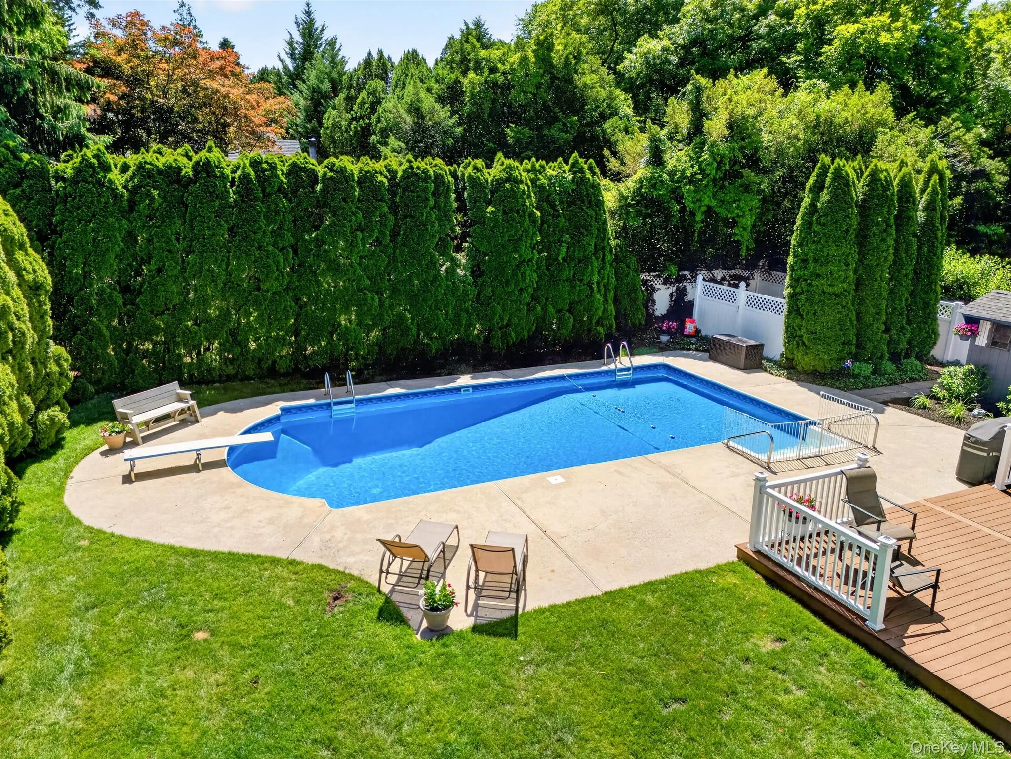 10 Edsall Avenue, Clarkstown, NY, 5 Bedrooms Bedrooms, 12 Rooms Rooms,2 BathroomsBathrooms,Residential,For Rent,Edsall,0,1007374 10 Edsall Avenue, Clarkstown, NY, 5 Bedrooms Bedrooms, 12 Rooms Rooms,2 BathroomsBathrooms,Residential,For Rent,Edsall,0,1007374
