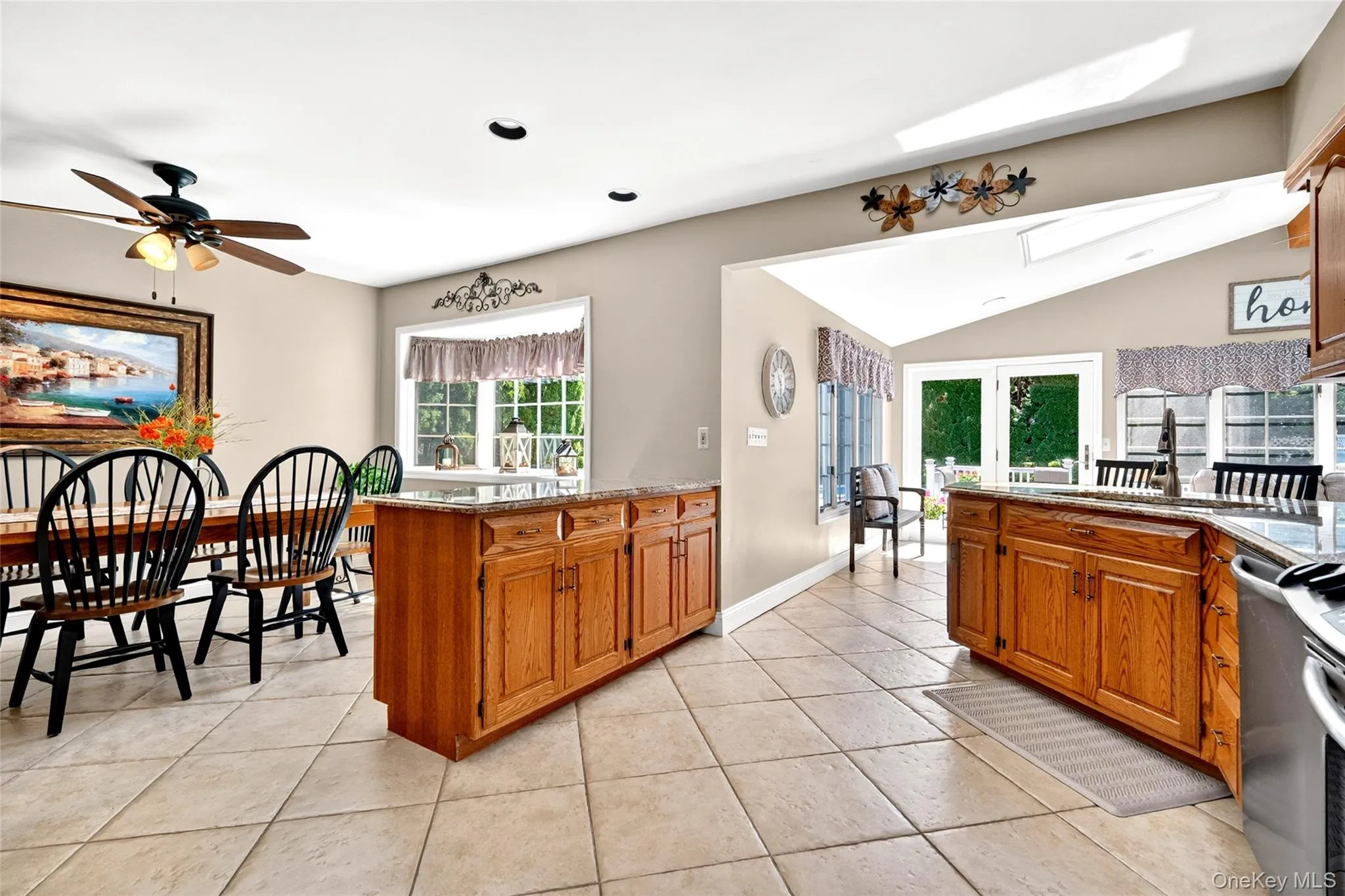 10 Edsall Avenue, Clarkstown, NY, 5 Bedrooms Bedrooms, 12 Rooms Rooms,2 BathroomsBathrooms,Residential,For Rent,Edsall,0,1007374 10 Edsall Avenue, Clarkstown, NY, 5 Bedrooms Bedrooms, 12 Rooms Rooms,2 BathroomsBathrooms,Residential,For Rent,Edsall,0,1007374