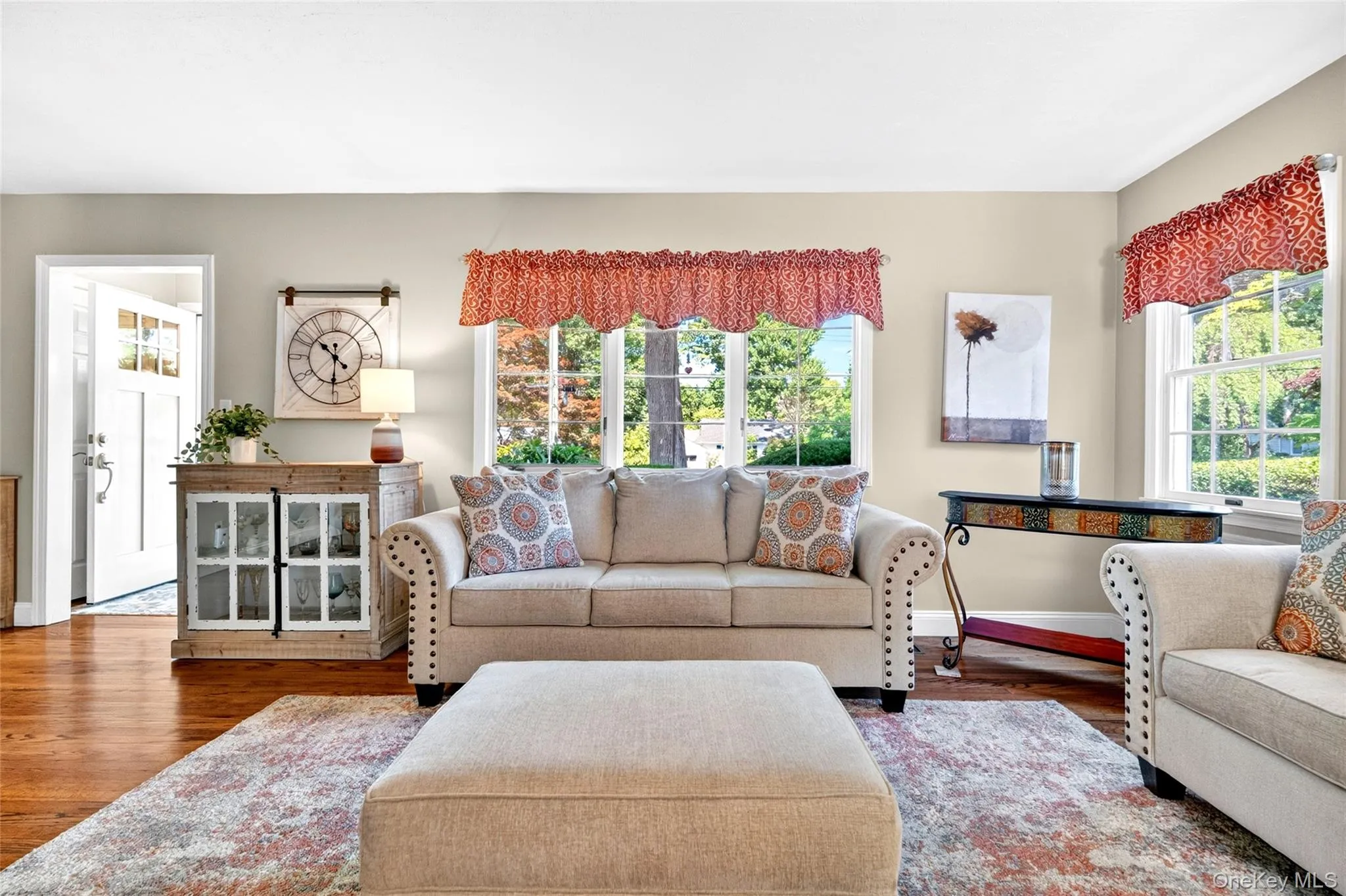 10 Edsall Avenue, Clarkstown, NY, 5 Bedrooms Bedrooms, 12 Rooms Rooms,2 BathroomsBathrooms,Residential,For Rent,Edsall,0,1007374 10 Edsall Avenue, Clarkstown, NY, 5 Bedrooms Bedrooms, 12 Rooms Rooms,2 BathroomsBathrooms,Residential,For Rent,Edsall,0,1007374