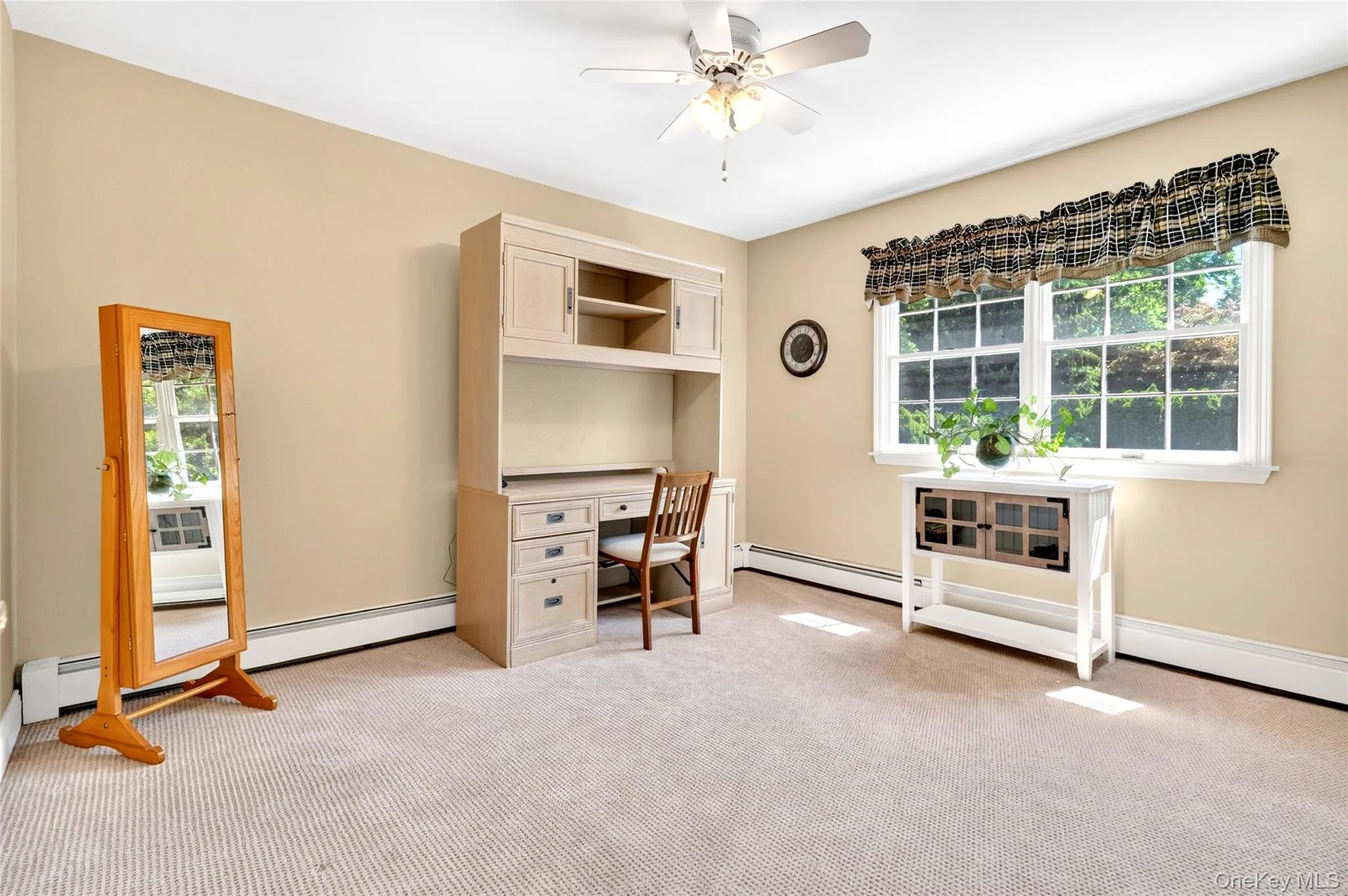 10 Edsall Avenue, Clarkstown, NY, 5 Bedrooms Bedrooms, 12 Rooms Rooms,2 BathroomsBathrooms,Residential,For Rent,Edsall,0,1007374 10 Edsall Avenue, Clarkstown, NY, 5 Bedrooms Bedrooms, 12 Rooms Rooms,2 BathroomsBathrooms,Residential,For Rent,Edsall,0,1007374