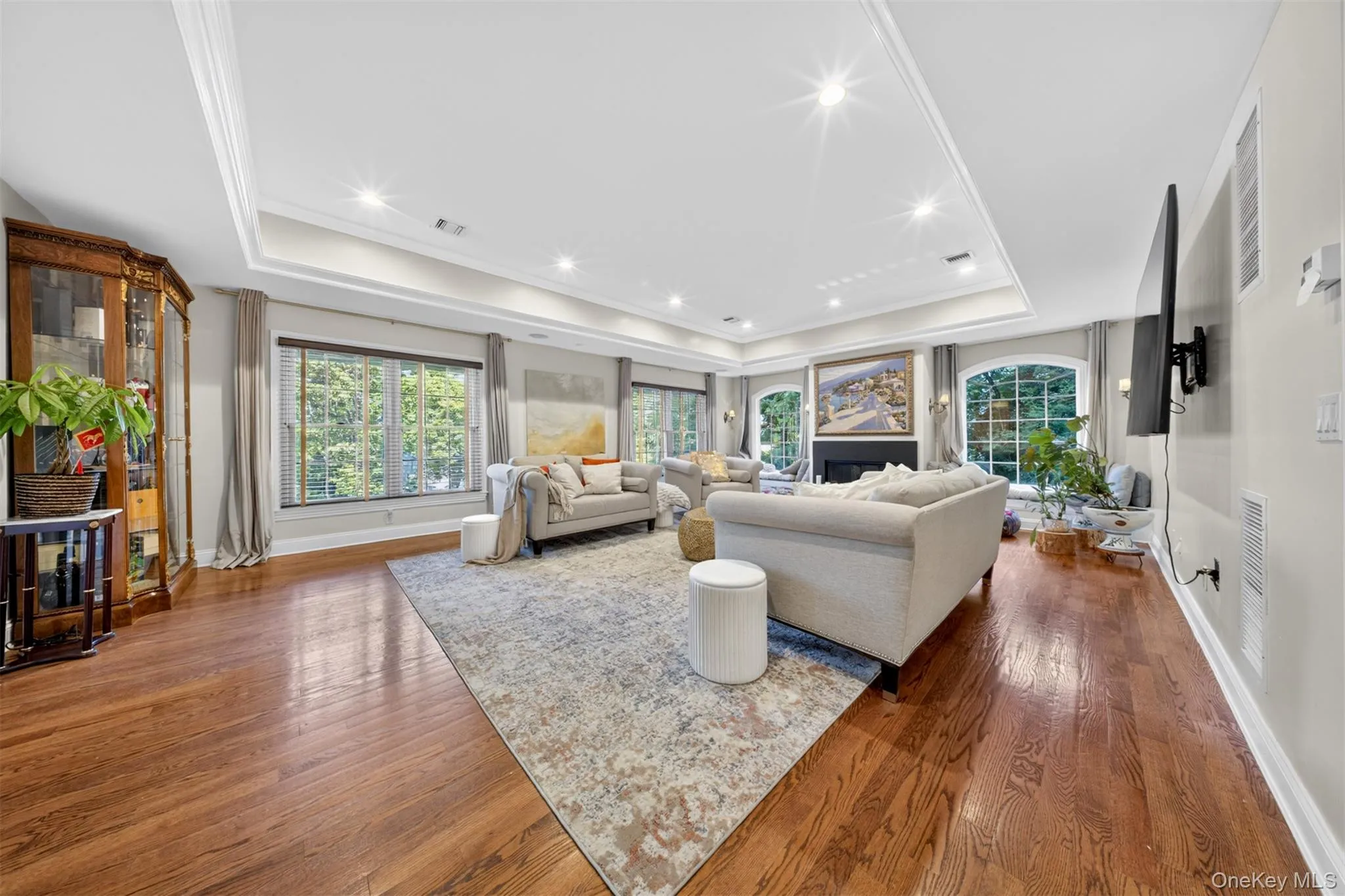 125 Mimosa Drive, North Hempstead, NY, 5 Bedrooms Bedrooms, 10 Rooms Rooms,3 BathroomsBathrooms,Residential,For Rent,Mimosa,0,1007376 125 Mimosa Drive, North Hempstead, NY, 5 Bedrooms Bedrooms, 10 Rooms Rooms,3 BathroomsBathrooms,Residential,For Rent,Mimosa,0,1007376