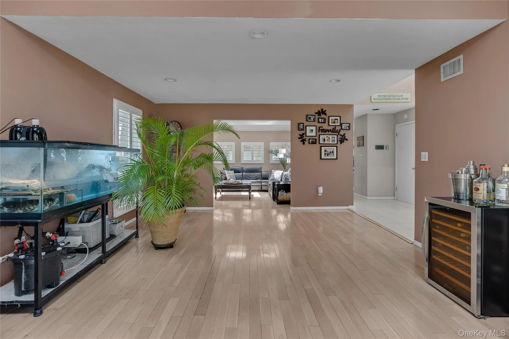 46 Franklin Street, Huntington, NY, 5 Bedrooms Bedrooms, 9 Rooms Rooms,3 BathroomsBathrooms,Residential,For Rent,Franklin,0,1007386 46 Franklin Street, Huntington, NY, 5 Bedrooms Bedrooms, 9 Rooms Rooms,3 BathroomsBathrooms,Residential,For Rent,Franklin,0,1007386