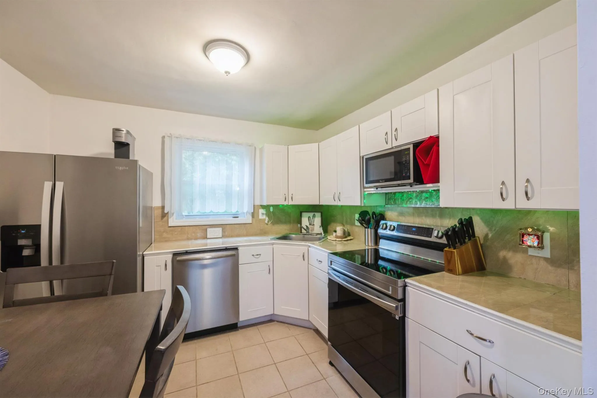 127 Hallock Landing Road, Brookhaven, NY, 3 Bedrooms Bedrooms, 5 Rooms Rooms,2 BathroomsBathrooms,Residential,For Rent,Hallock Landing,0,1007391 127 Hallock Landing Road, Brookhaven, NY, 3 Bedrooms Bedrooms, 5 Rooms Rooms,2 BathroomsBathrooms,Residential,For Rent,Hallock Landing,0,1007391