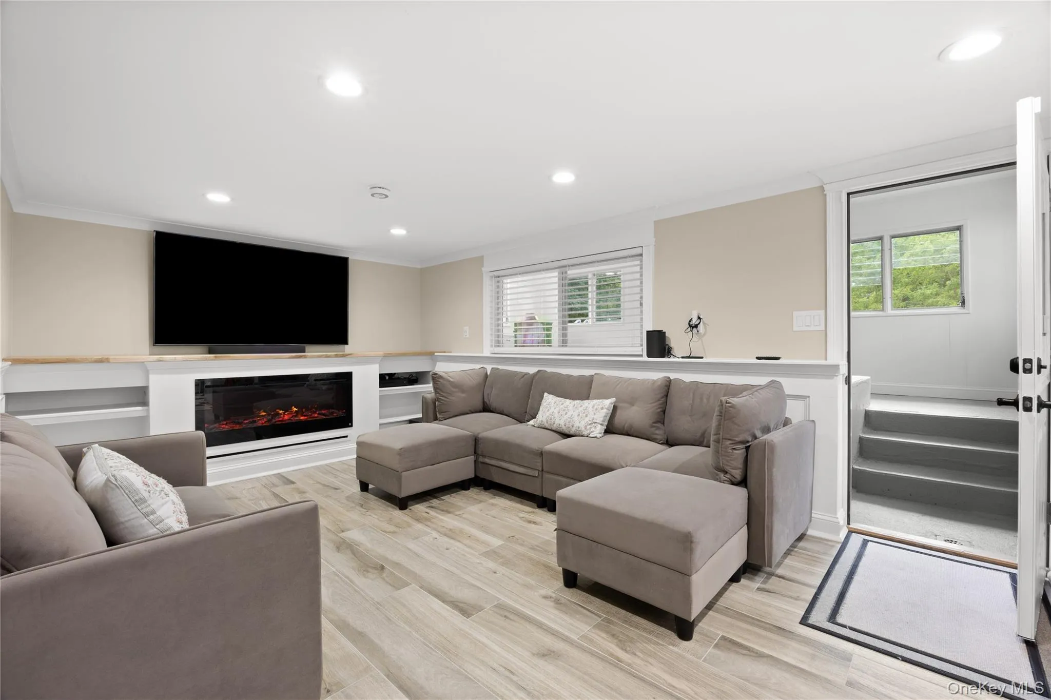 300 24th Street, Babylon, NY, 2 Bedrooms Bedrooms, 7 Rooms Rooms,1 BathroomBathrooms,Residential,For Rent,24th,0,1007397 300 24th Street, Babylon, NY, 2 Bedrooms Bedrooms, 7 Rooms Rooms,1 BathroomBathrooms,Residential,For Rent,24th,0,1007397