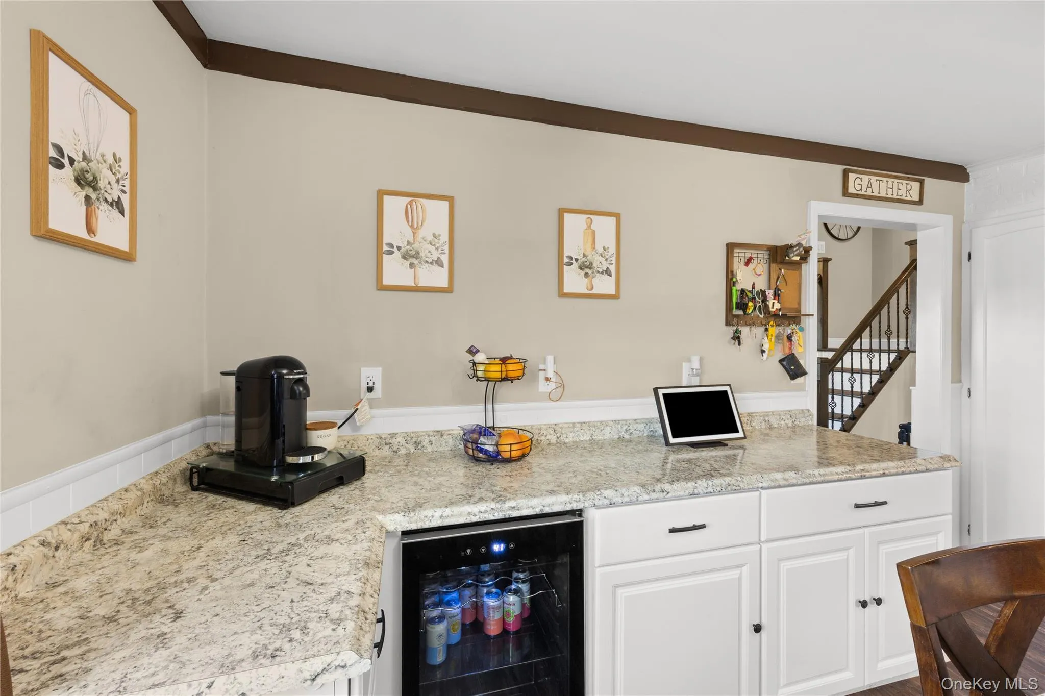 300 24th Street, Babylon, NY, 2 Bedrooms Bedrooms, 7 Rooms Rooms,1 BathroomBathrooms,Residential,For Rent,24th,0,1007397 300 24th Street, Babylon, NY, 2 Bedrooms Bedrooms, 7 Rooms Rooms,1 BathroomBathrooms,Residential,For Rent,24th,0,1007397