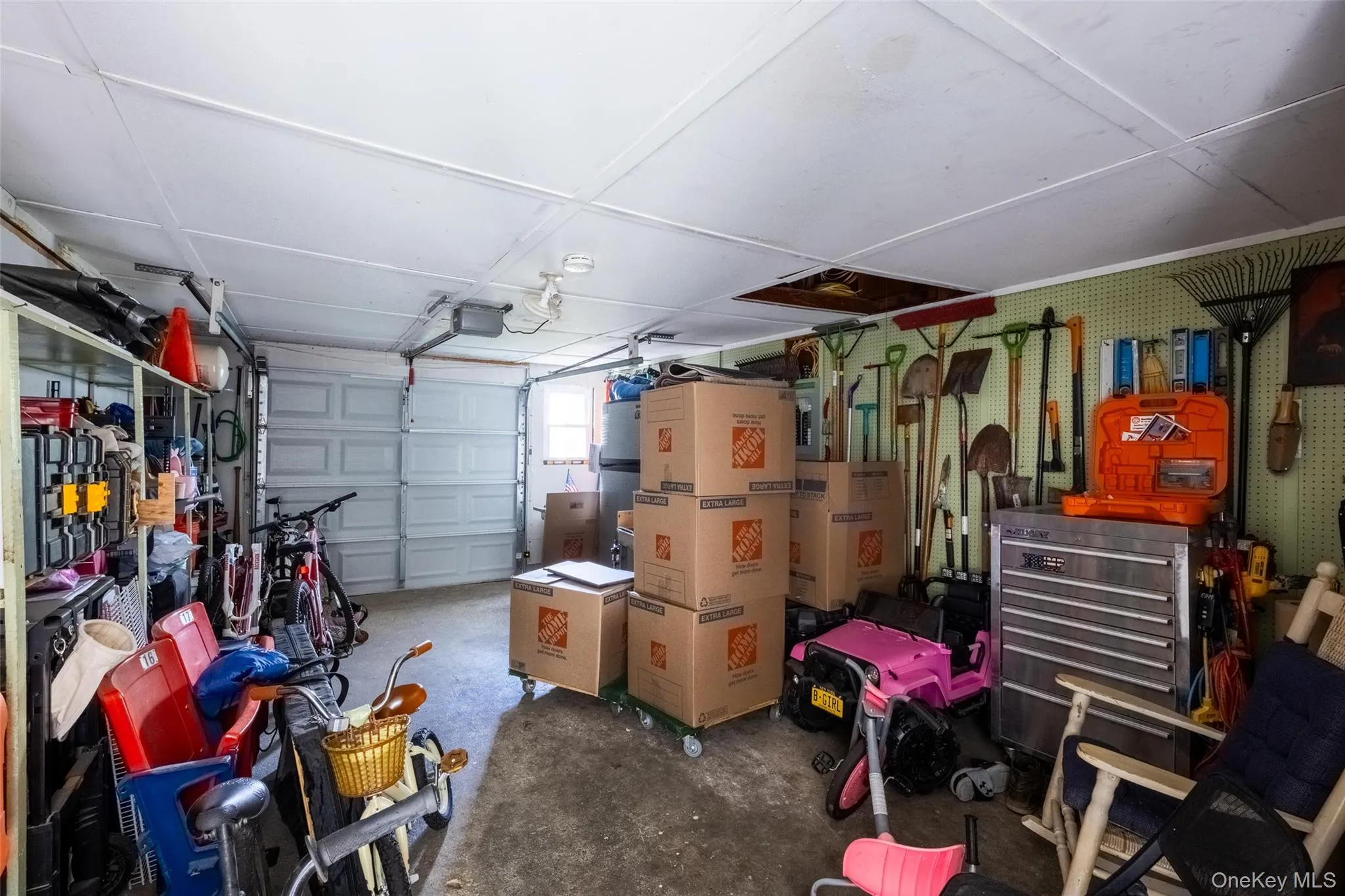 300 24th Street, Babylon, NY, 2 Bedrooms Bedrooms, 7 Rooms Rooms,1 BathroomBathrooms,Residential,For Rent,24th,0,1007397 300 24th Street, Babylon, NY, 2 Bedrooms Bedrooms, 7 Rooms Rooms,1 BathroomBathrooms,Residential,For Rent,24th,0,1007397