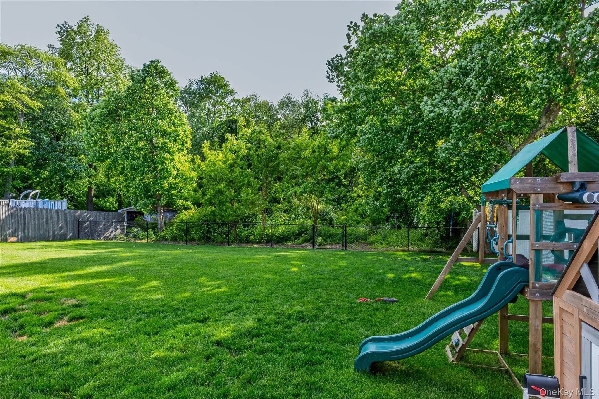 300 24th Street, Babylon, NY, 2 Bedrooms Bedrooms, 7 Rooms Rooms,1 BathroomBathrooms,Residential,For Rent,24th,0,1007397 300 24th Street, Babylon, NY, 2 Bedrooms Bedrooms, 7 Rooms Rooms,1 BathroomBathrooms,Residential,For Rent,24th,0,1007397