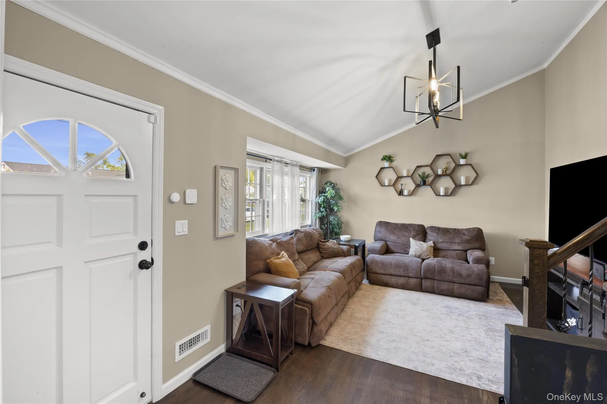 300 24th Street, Babylon, NY, 2 Bedrooms Bedrooms, 7 Rooms Rooms,1 BathroomBathrooms,Residential,For Rent,24th,0,1007397 300 24th Street, Babylon, NY, 2 Bedrooms Bedrooms, 7 Rooms Rooms,1 BathroomBathrooms,Residential,For Rent,24th,0,1007397