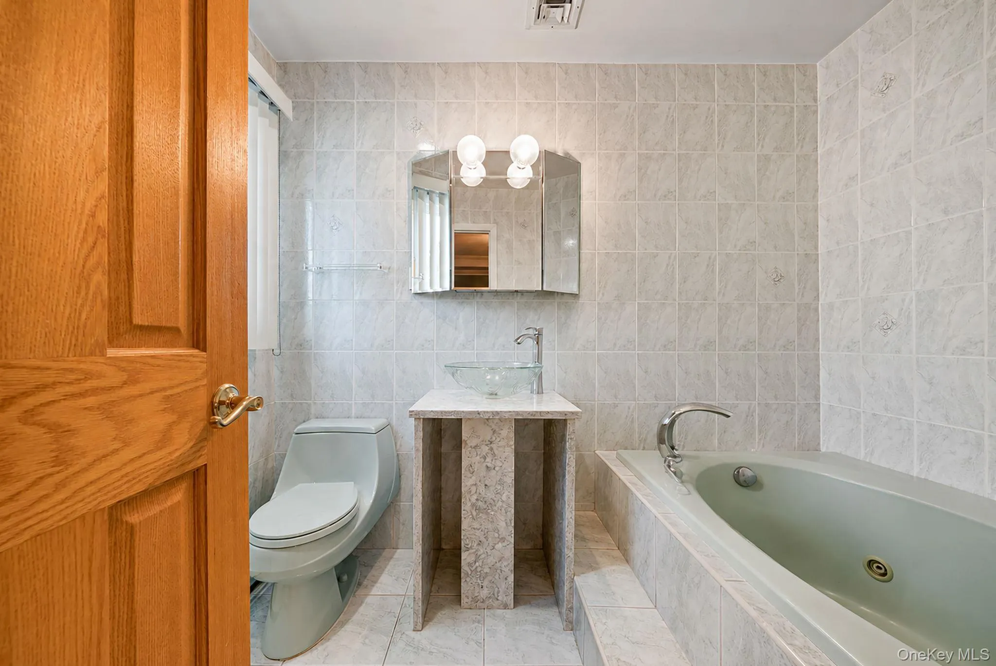 3075 Hewlett Avenue, Hempstead, NY, 4 Bedrooms Bedrooms, 8 Rooms Rooms,2 BathroomsBathrooms,Residential,For Rent,Hewlett,0,1007398 3075 Hewlett Avenue, Hempstead, NY, 4 Bedrooms Bedrooms, 8 Rooms Rooms,2 BathroomsBathrooms,Residential,For Rent,Hewlett,0,1007398