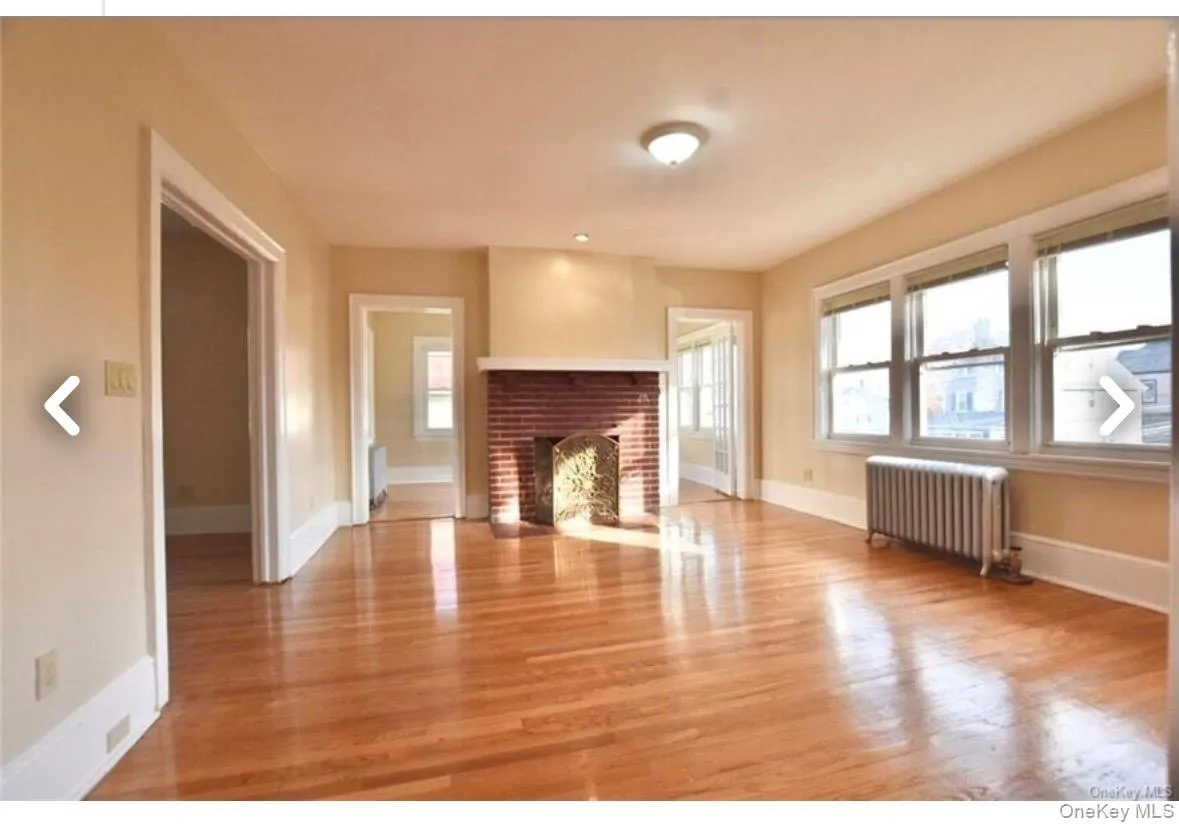 96 Grandview Avenue, Mount Vernon, NY, 3 Bedrooms Bedrooms, 9 Rooms Rooms,1 BathroomBathrooms,Residential Lease,For Rent,Grandview,0,1007400 96 Grandview Avenue, Mount Vernon, NY, 3 Bedrooms Bedrooms, 9 Rooms Rooms,1 BathroomBathrooms,Residential Lease,For Rent,Grandview,0,1007400
