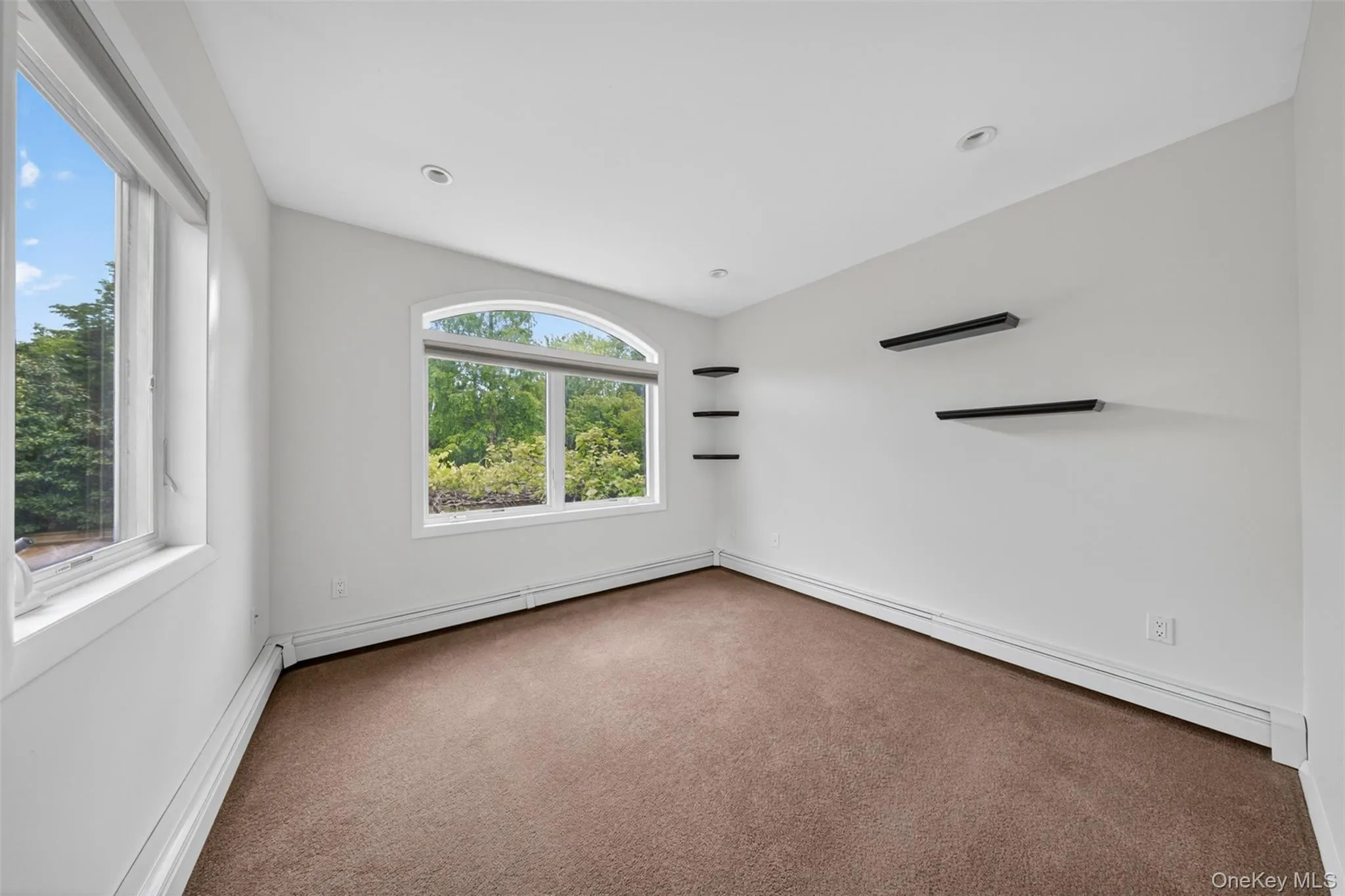 5 Glen Hill Court, Huntington, NY, 5 Bedrooms Bedrooms, 11 Rooms Rooms,4 BathroomsBathrooms,Residential,For Rent,Glen Hill,0,1007402 5 Glen Hill Court, Huntington, NY, 5 Bedrooms Bedrooms, 11 Rooms Rooms,4 BathroomsBathrooms,Residential,For Rent,Glen Hill,0,1007402