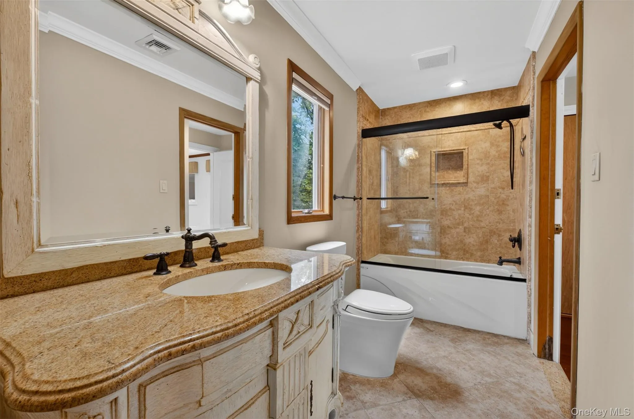 5 Glen Hill Court, Huntington, NY, 5 Bedrooms Bedrooms, 11 Rooms Rooms,4 BathroomsBathrooms,Residential,For Rent,Glen Hill,0,1007402 5 Glen Hill Court, Huntington, NY, 5 Bedrooms Bedrooms, 11 Rooms Rooms,4 BathroomsBathrooms,Residential,For Rent,Glen Hill,0,1007402