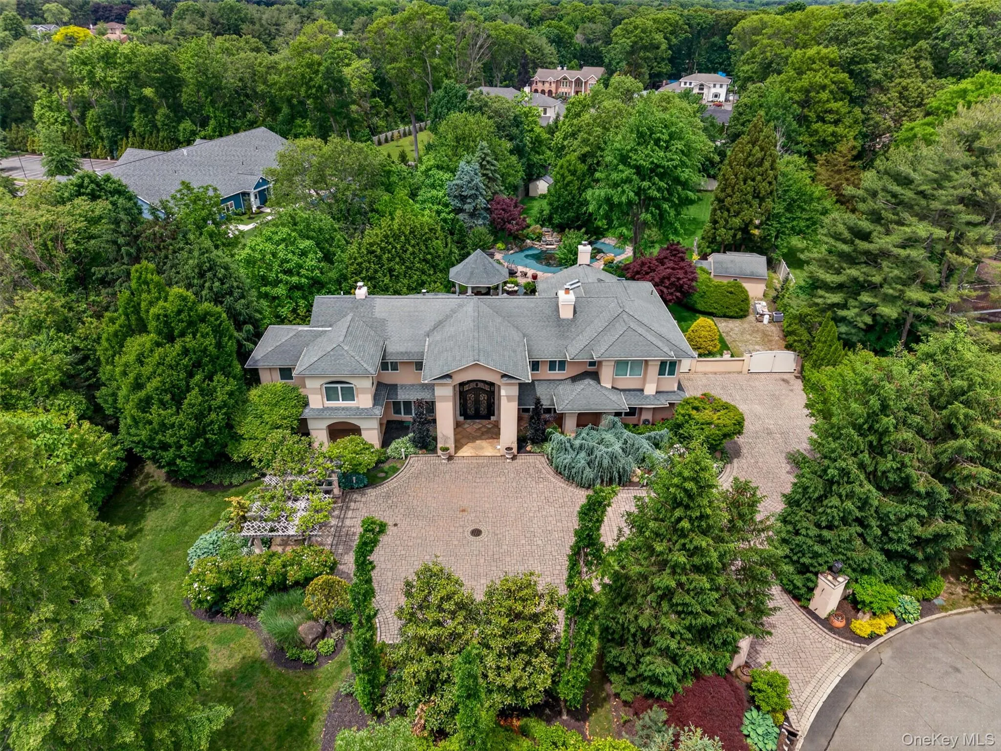 5 Glen Hill Court, Huntington, NY, 5 Bedrooms Bedrooms, 11 Rooms Rooms,4 BathroomsBathrooms,Residential,For Rent,Glen Hill,0,1007402 5 Glen Hill Court, Huntington, NY, 5 Bedrooms Bedrooms, 11 Rooms Rooms,4 BathroomsBathrooms,Residential,For Rent,Glen Hill,0,1007402