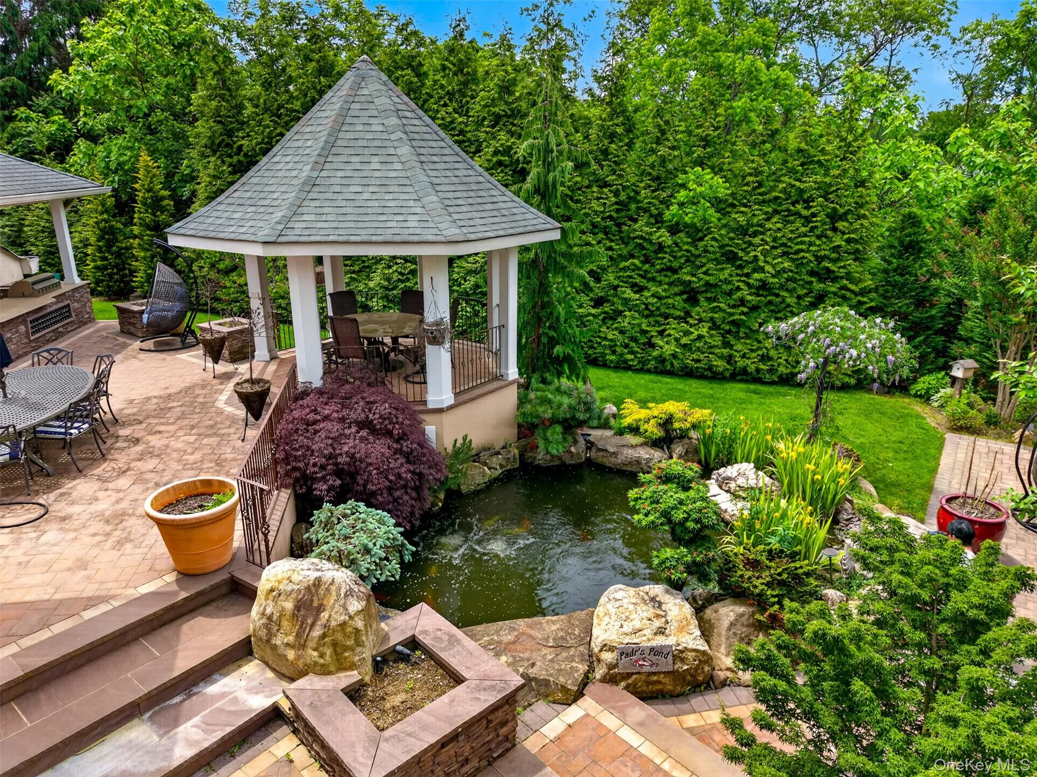 5 Glen Hill Court, Huntington, NY, 5 Bedrooms Bedrooms, 11 Rooms Rooms,4 BathroomsBathrooms,Residential,For Rent,Glen Hill,0,1007402 5 Glen Hill Court, Huntington, NY, 5 Bedrooms Bedrooms, 11 Rooms Rooms,4 BathroomsBathrooms,Residential,For Rent,Glen Hill,0,1007402