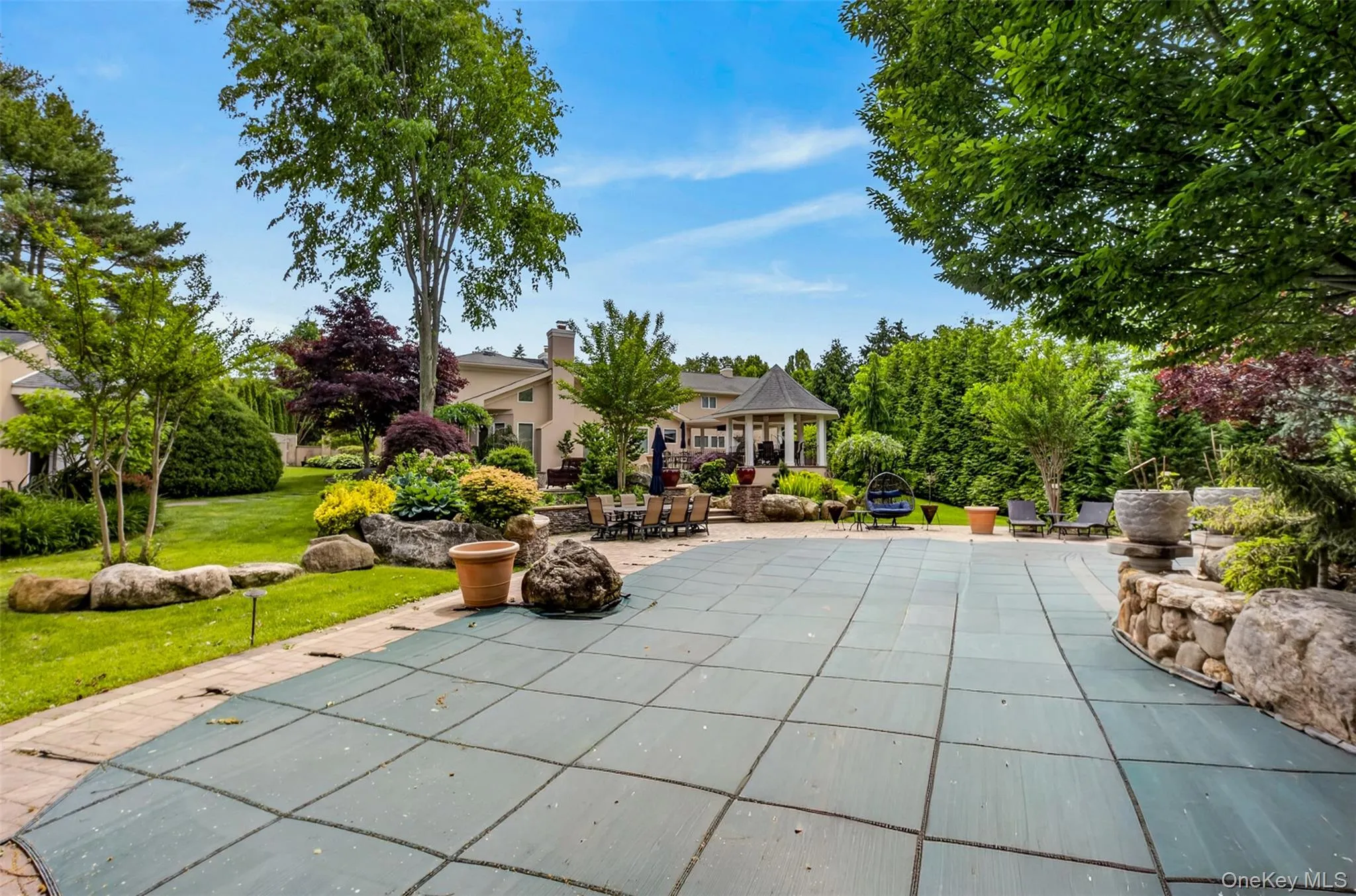 5 Glen Hill Court, Huntington, NY, 5 Bedrooms Bedrooms, 11 Rooms Rooms,4 BathroomsBathrooms,Residential,For Rent,Glen Hill,0,1007402 5 Glen Hill Court, Huntington, NY, 5 Bedrooms Bedrooms, 11 Rooms Rooms,4 BathroomsBathrooms,Residential,For Rent,Glen Hill,0,1007402