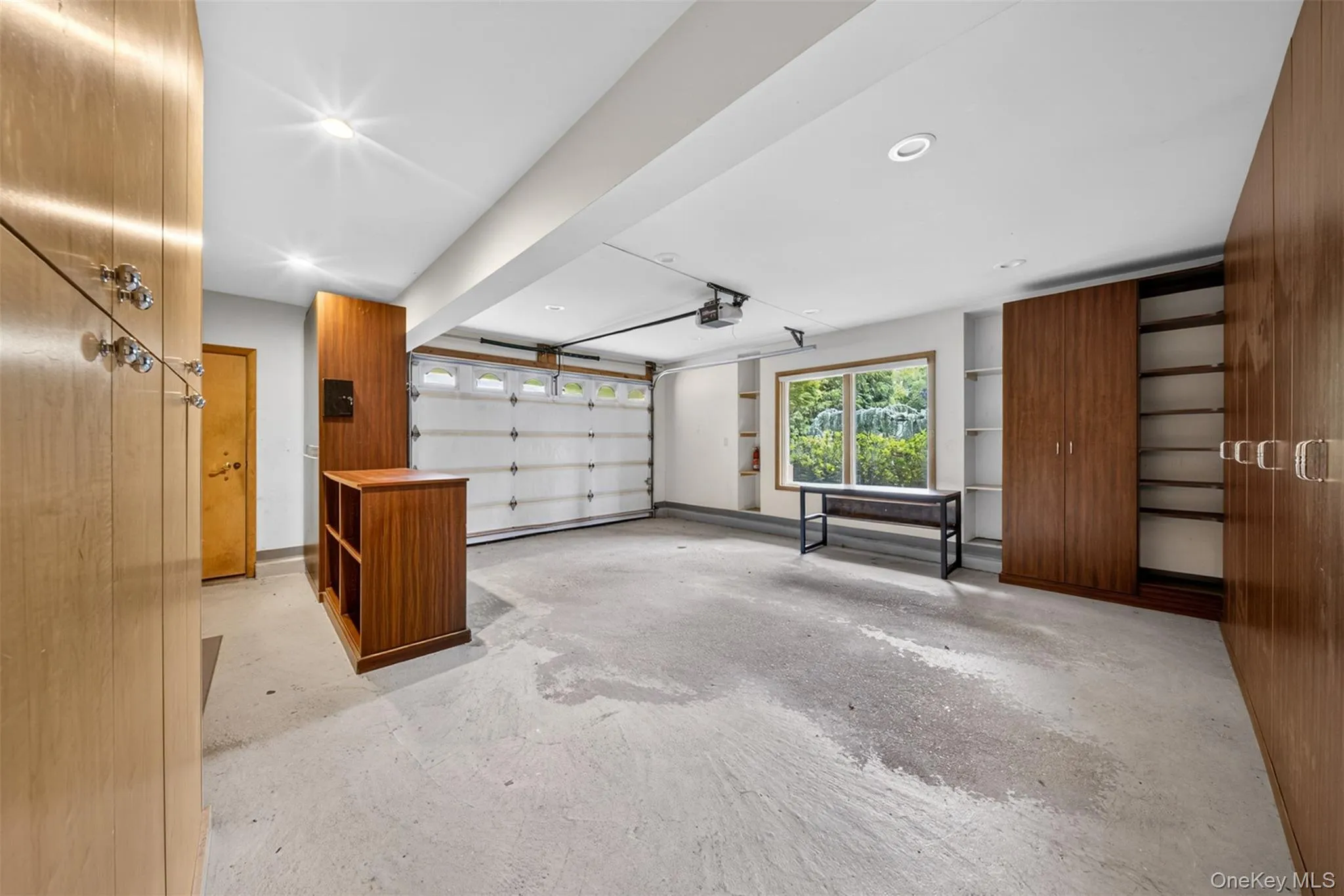 5 Glen Hill Court, Huntington, NY, 5 Bedrooms Bedrooms, 11 Rooms Rooms,4 BathroomsBathrooms,Residential,For Rent,Glen Hill,0,1007402 5 Glen Hill Court, Huntington, NY, 5 Bedrooms Bedrooms, 11 Rooms Rooms,4 BathroomsBathrooms,Residential,For Rent,Glen Hill,0,1007402