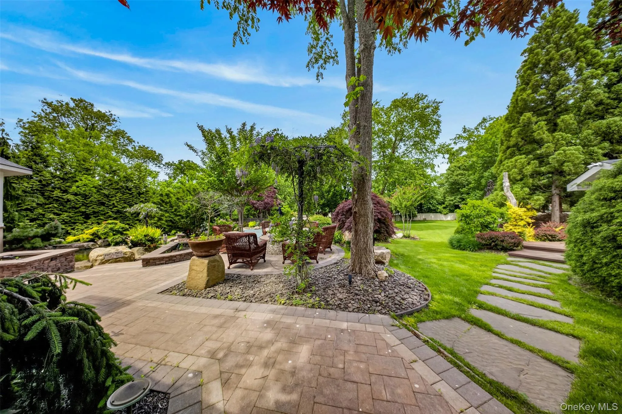 5 Glen Hill Court, Huntington, NY, 5 Bedrooms Bedrooms, 11 Rooms Rooms,4 BathroomsBathrooms,Residential,For Rent,Glen Hill,0,1007402 5 Glen Hill Court, Huntington, NY, 5 Bedrooms Bedrooms, 11 Rooms Rooms,4 BathroomsBathrooms,Residential,For Rent,Glen Hill,0,1007402