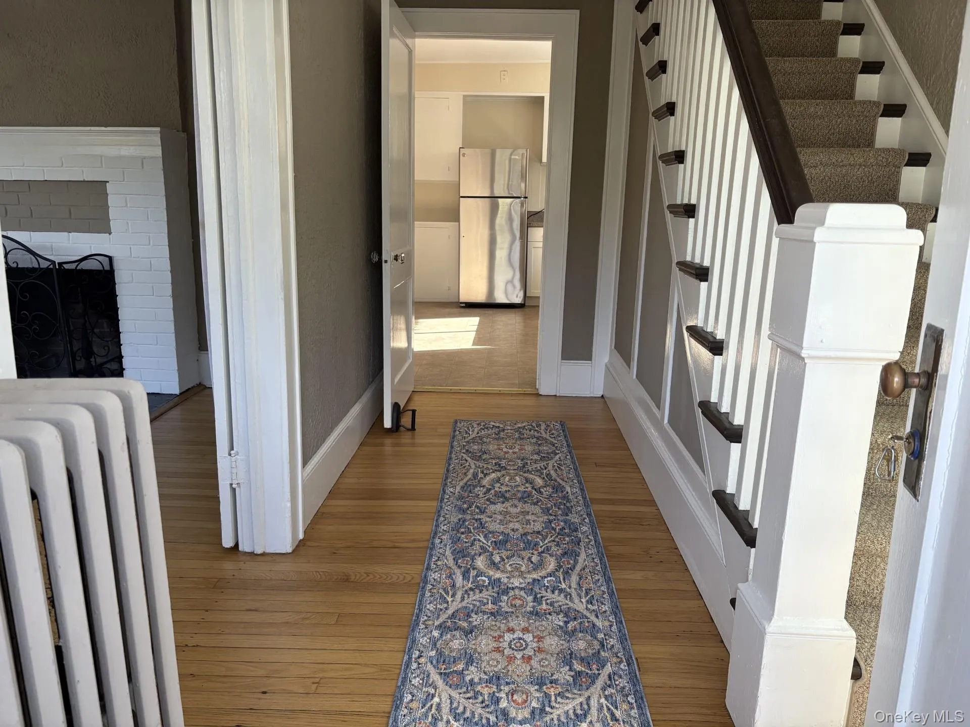 46 Sterling Court, Huntington, NY, 3 Bedrooms Bedrooms, 7 Rooms Rooms,1 BathroomBathrooms,Residential Lease,For Rent,Sterling,0,1007406 46 Sterling Court, Huntington, NY, 3 Bedrooms Bedrooms, 7 Rooms Rooms,1 BathroomBathrooms,Residential Lease,For Rent,Sterling,0,1007406