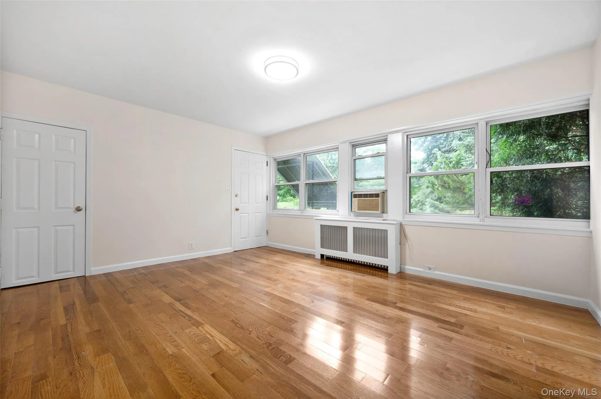 91 Parkway Road, Eastchester, NY, 2 Bedrooms Bedrooms, 4 Rooms Rooms,1 BathroomBathrooms,Residential Lease,For Rent,Parkway,0,1007409 91 Parkway Road, Eastchester, NY, 2 Bedrooms Bedrooms, 4 Rooms Rooms,1 BathroomBathrooms,Residential Lease,For Rent,Parkway,0,1007409