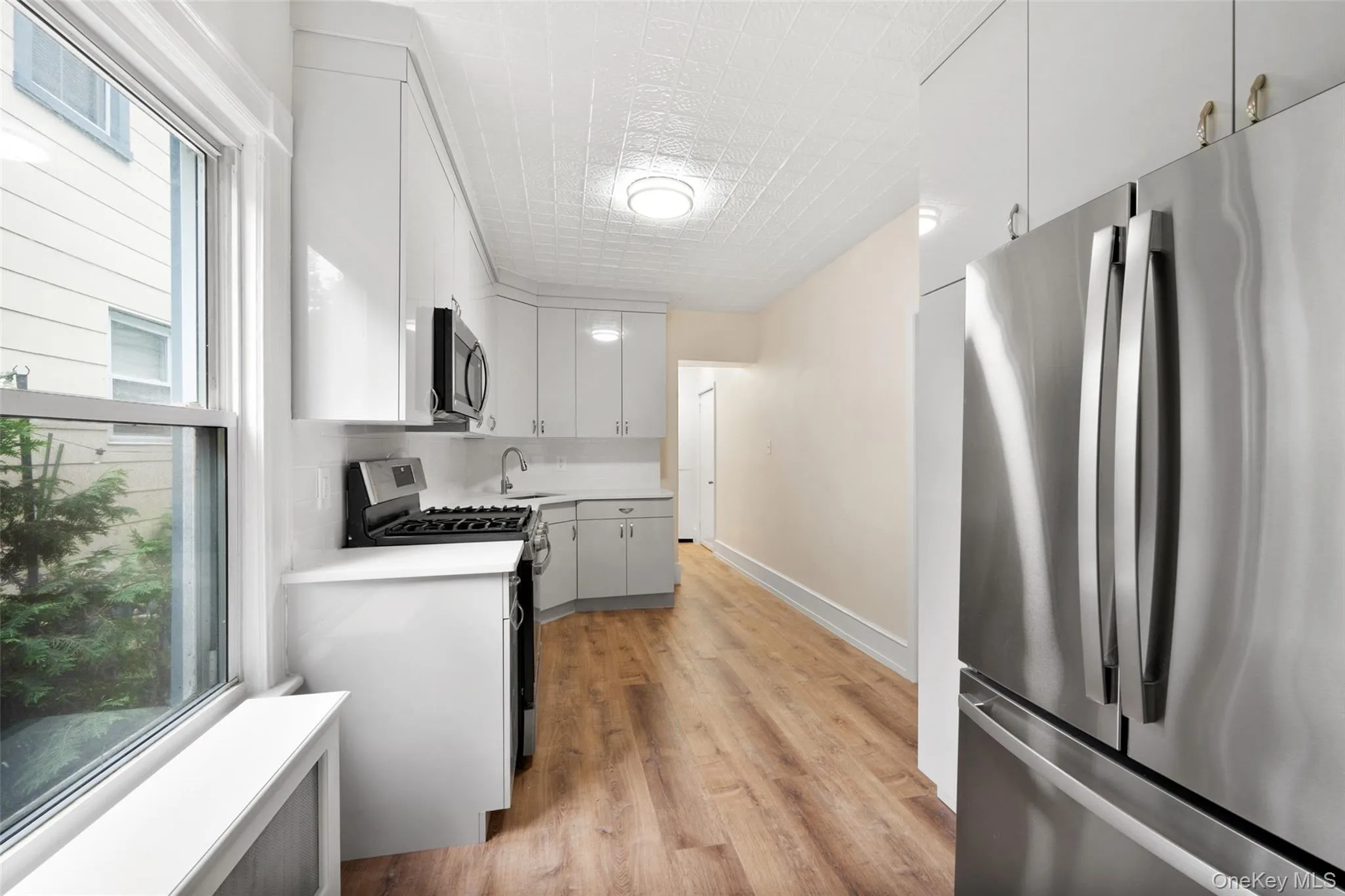 91 Parkway Road, Eastchester, NY, 2 Bedrooms Bedrooms, 4 Rooms Rooms,1 BathroomBathrooms,Residential Lease,For Rent,Parkway,0,1007409 91 Parkway Road, Eastchester, NY, 2 Bedrooms Bedrooms, 4 Rooms Rooms,1 BathroomBathrooms,Residential Lease,For Rent,Parkway,0,1007409