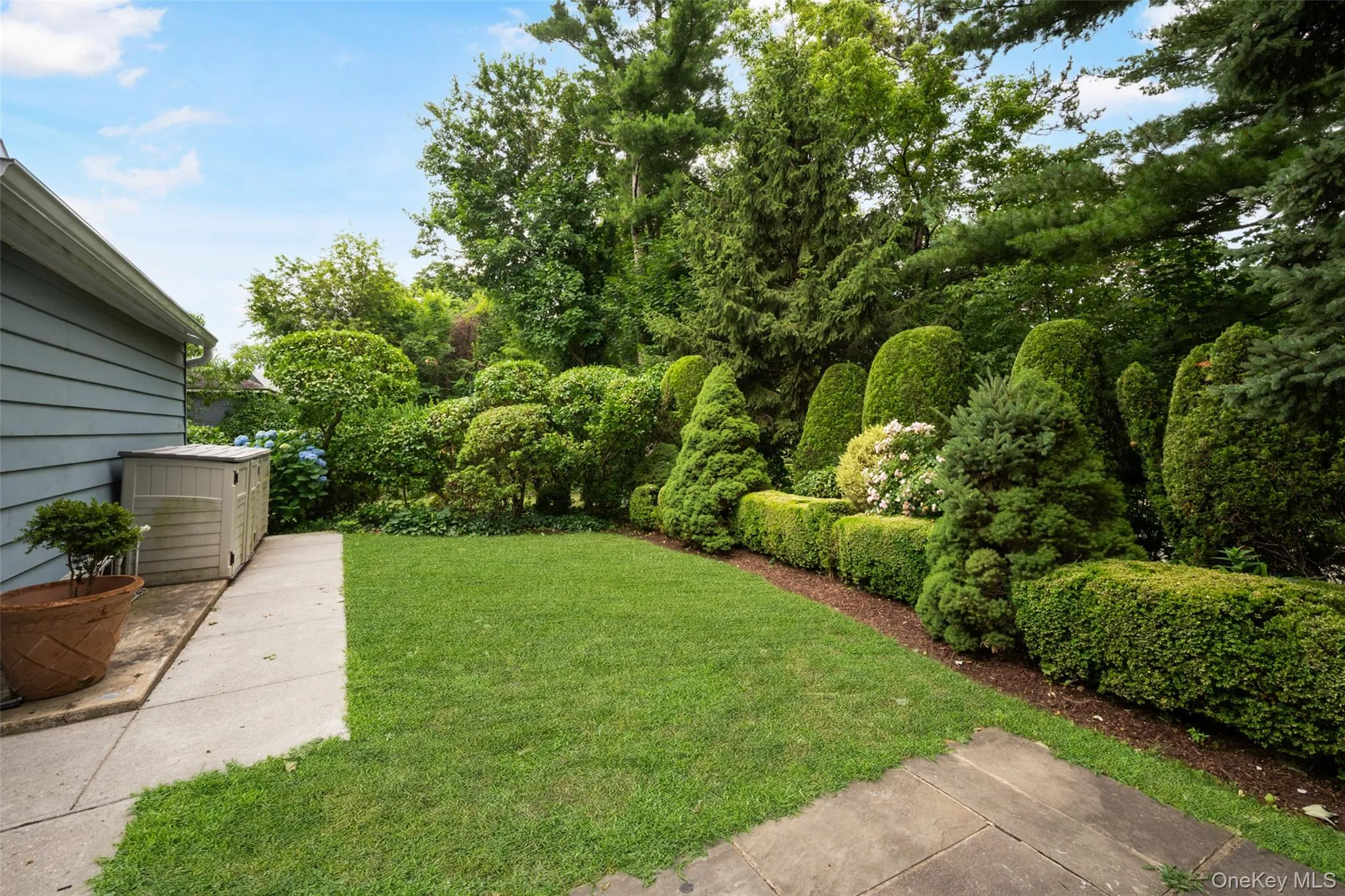 91 Parkway Road, Eastchester, NY, 2 Bedrooms Bedrooms, 4 Rooms Rooms,1 BathroomBathrooms,Residential Lease,For Rent,Parkway,0,1007409 91 Parkway Road, Eastchester, NY, 2 Bedrooms Bedrooms, 4 Rooms Rooms,1 BathroomBathrooms,Residential Lease,For Rent,Parkway,0,1007409