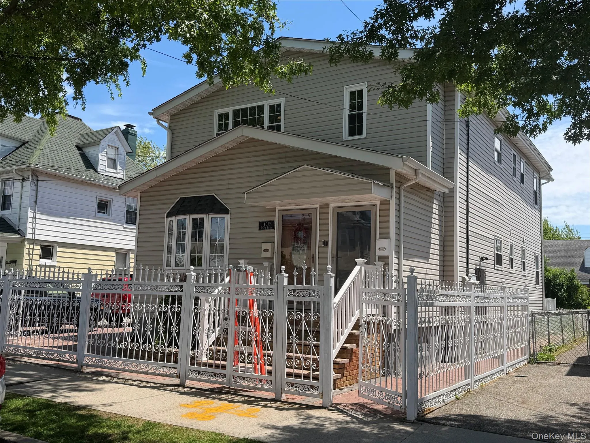14019 247th Street, New York, NY, 3 Bedrooms Bedrooms, 5 Rooms Rooms,2 BathroomsBathrooms,Residential Lease,For Rent,247th,0,1007411 14019 247th Street, New York, NY, 3 Bedrooms Bedrooms, 5 Rooms Rooms,2 BathroomsBathrooms,Residential Lease,For Rent,247th,0,1007411