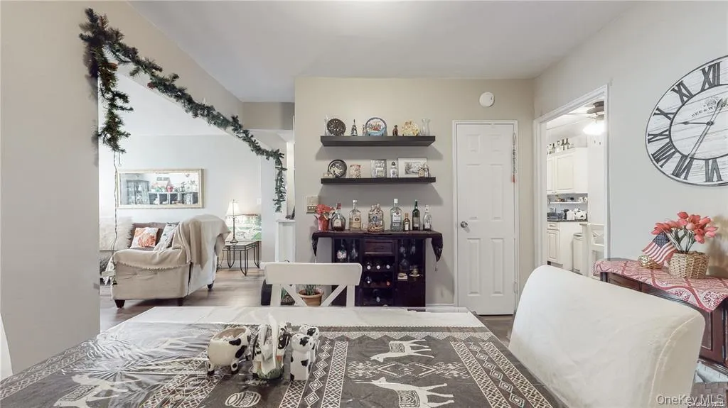150-29 72nd Road, New York, NY, 2 Bedrooms Bedrooms, 5 Rooms Rooms,1 BathroomBathrooms,Residential,For Rent,72nd,0,1007412 150-29 72nd Road, New York, NY, 2 Bedrooms Bedrooms, 5 Rooms Rooms,1 BathroomBathrooms,Residential,For Rent,72nd,0,1007412