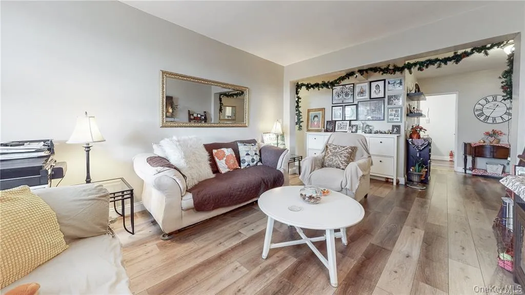 150-29 72nd Road, New York, NY, 2 Bedrooms Bedrooms, 5 Rooms Rooms,1 BathroomBathrooms,Residential,For Rent,72nd,0,1007412 150-29 72nd Road, New York, NY, 2 Bedrooms Bedrooms, 5 Rooms Rooms,1 BathroomBathrooms,Residential,For Rent,72nd,0,1007412