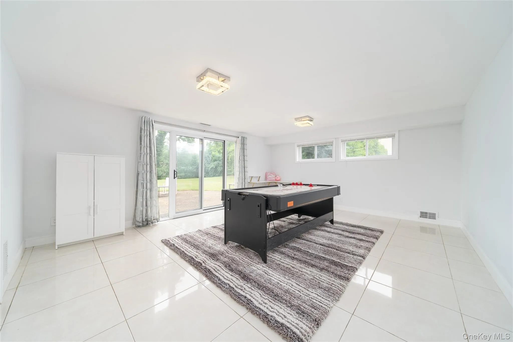 1 Horizon Road, North Hempstead, NY, 4 Bedrooms Bedrooms, 8 Rooms Rooms,3 BathroomsBathrooms,Residential,For Rent,Horizon,0,1007413 1 Horizon Road, North Hempstead, NY, 4 Bedrooms Bedrooms, 8 Rooms Rooms,3 BathroomsBathrooms,Residential,For Rent,Horizon,0,1007413